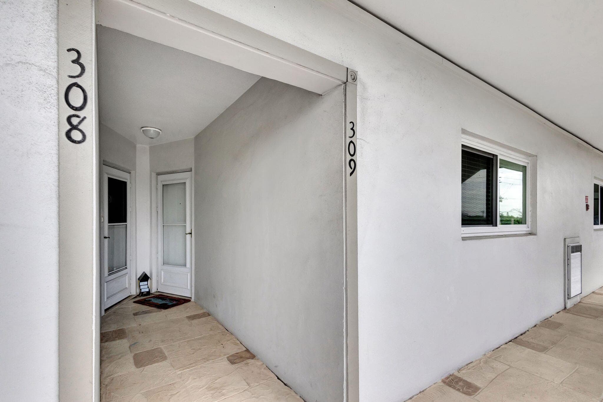 2936 Lake Shore Drive 309, Riviera Beach, FL 33404 — photo 15 of 48