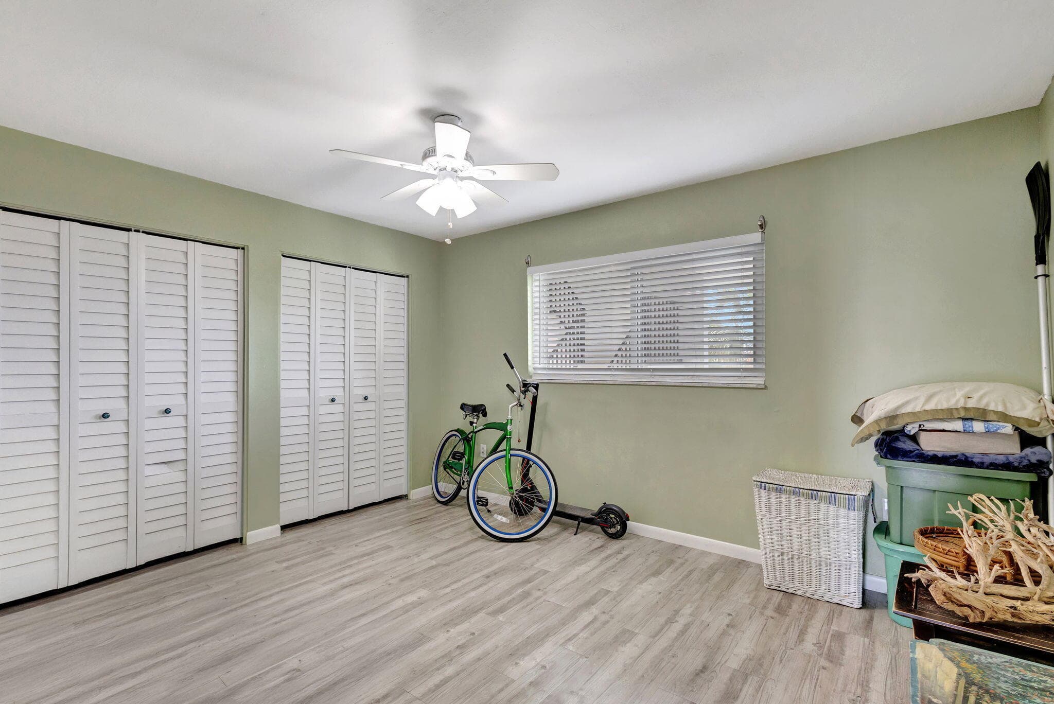 2936 Lake Shore Drive 309, Riviera Beach, FL 33404 — photo 22 of 48