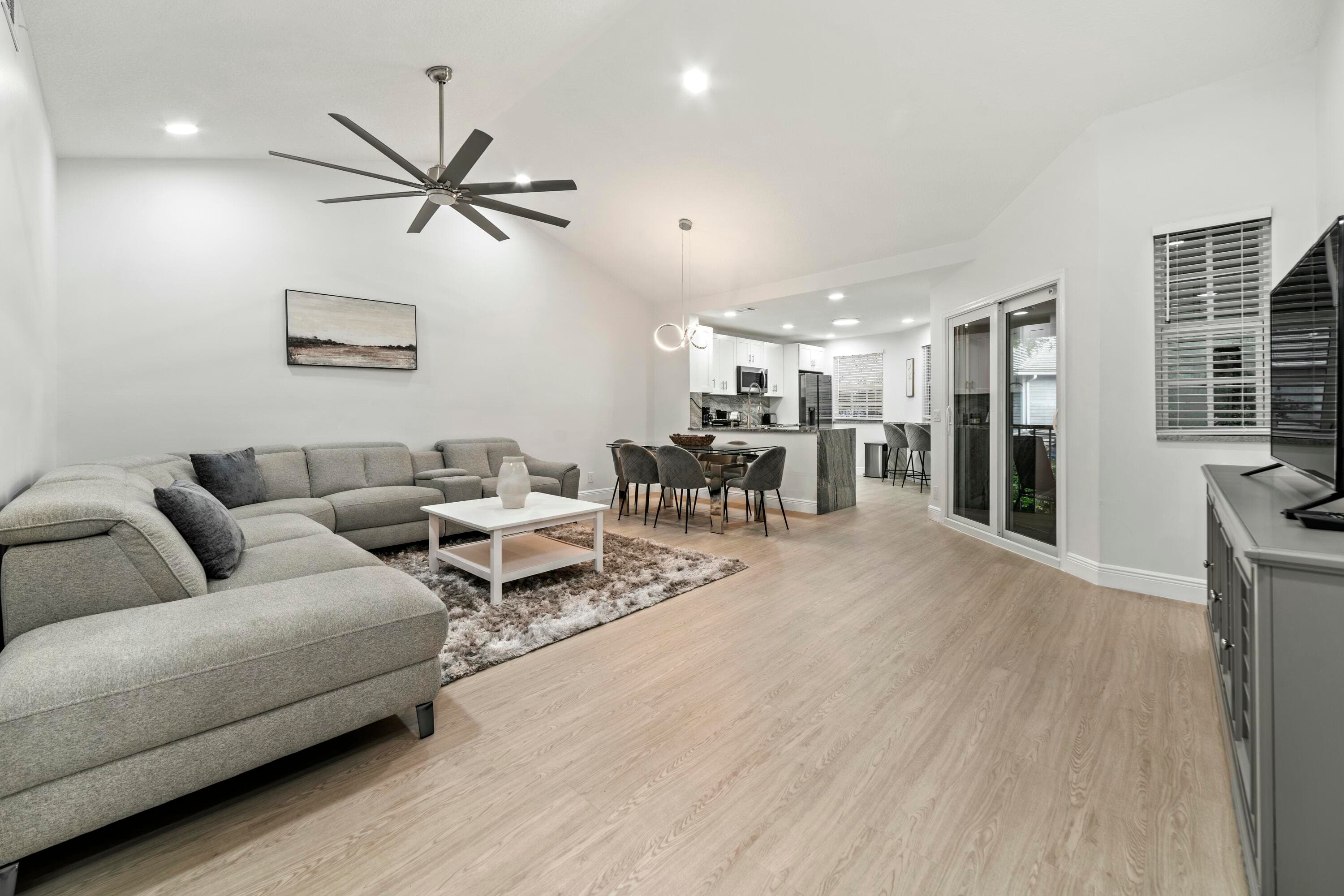6553 Via Regina, Boca Raton, FL 33433 — photo 5 of 26