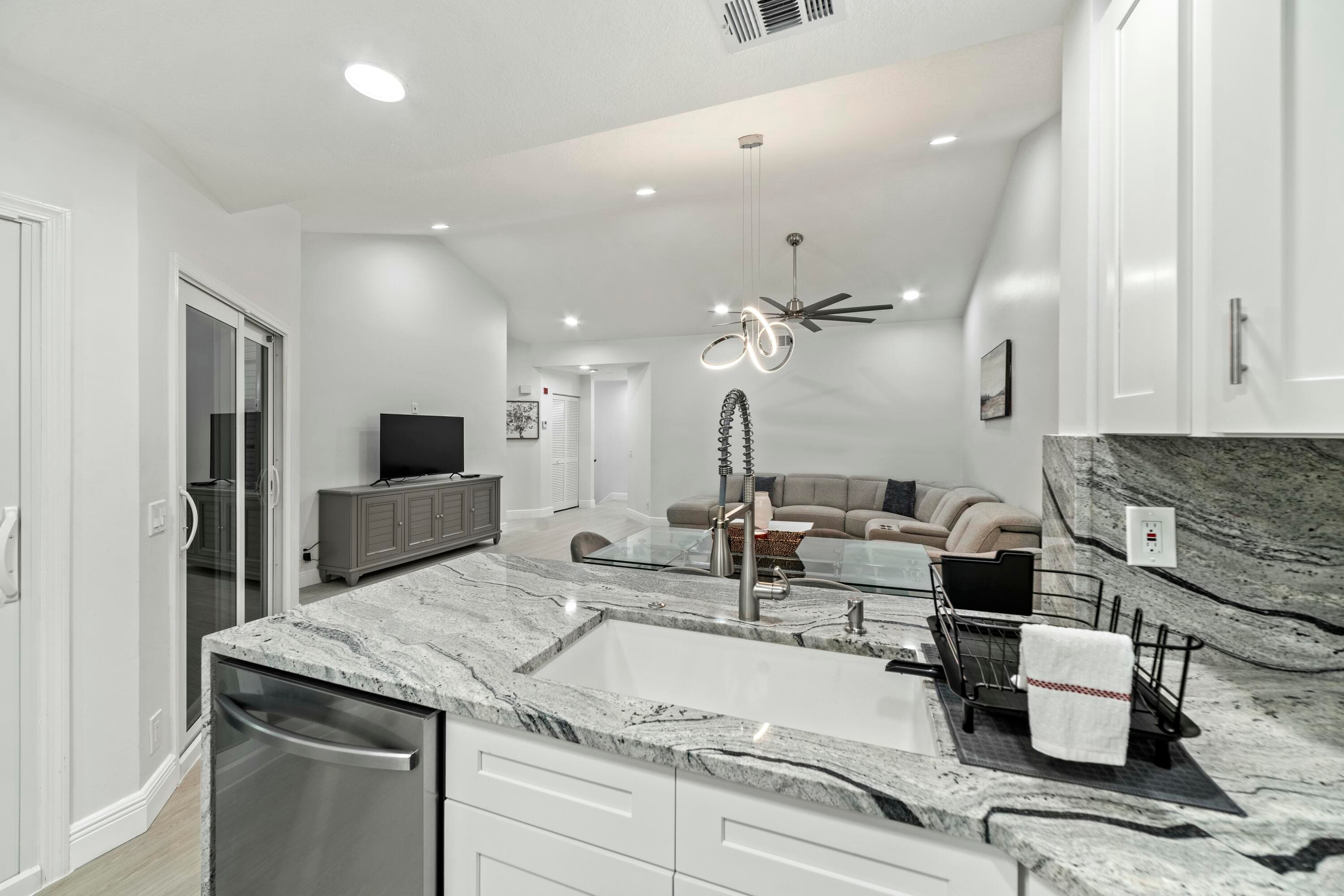 6553 Via Regina, Boca Raton, FL 33433 — photo 12 of 26
