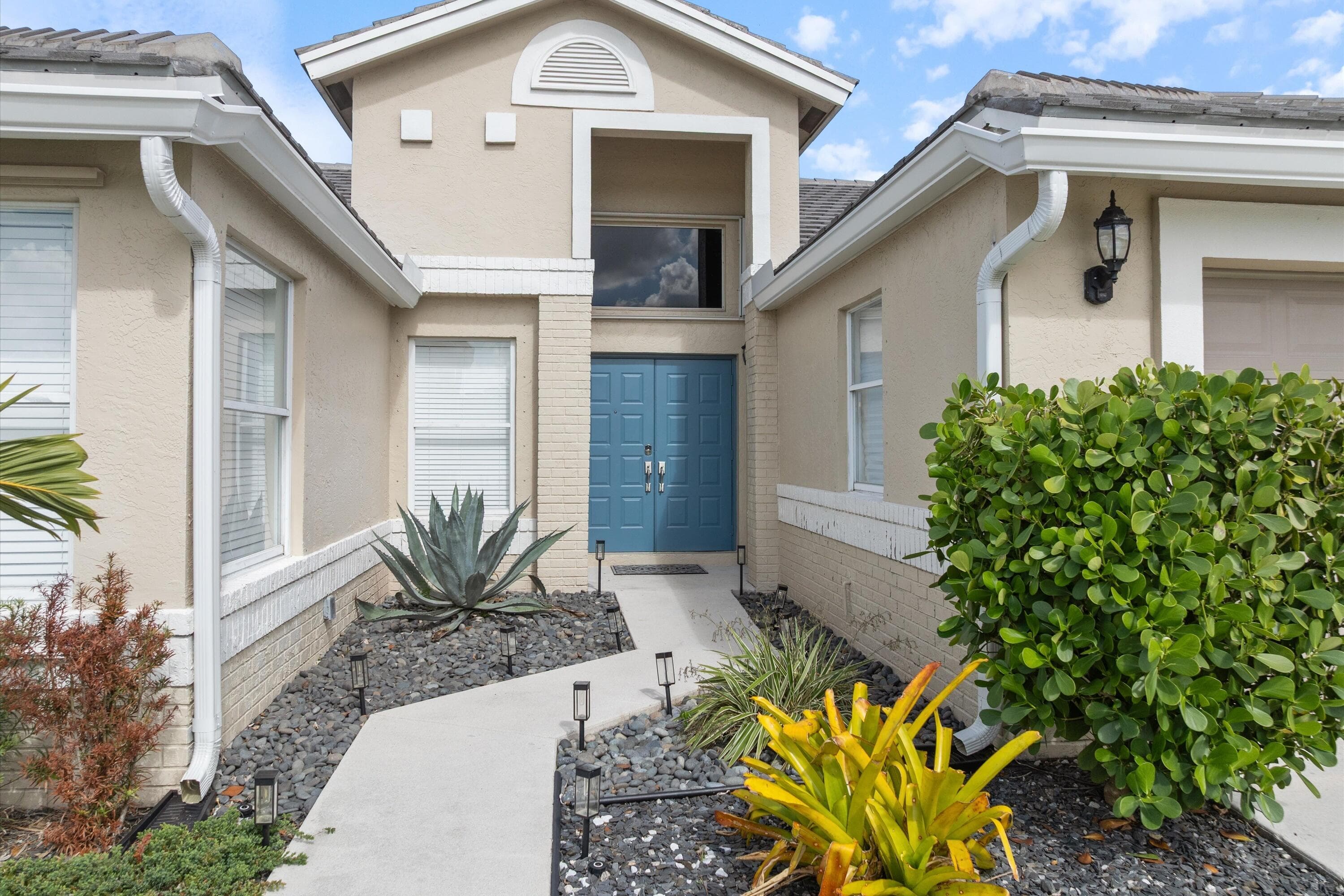 3780 Cypress Lake Drive, Lake Worth, FL 33467 — photo 3 of 54