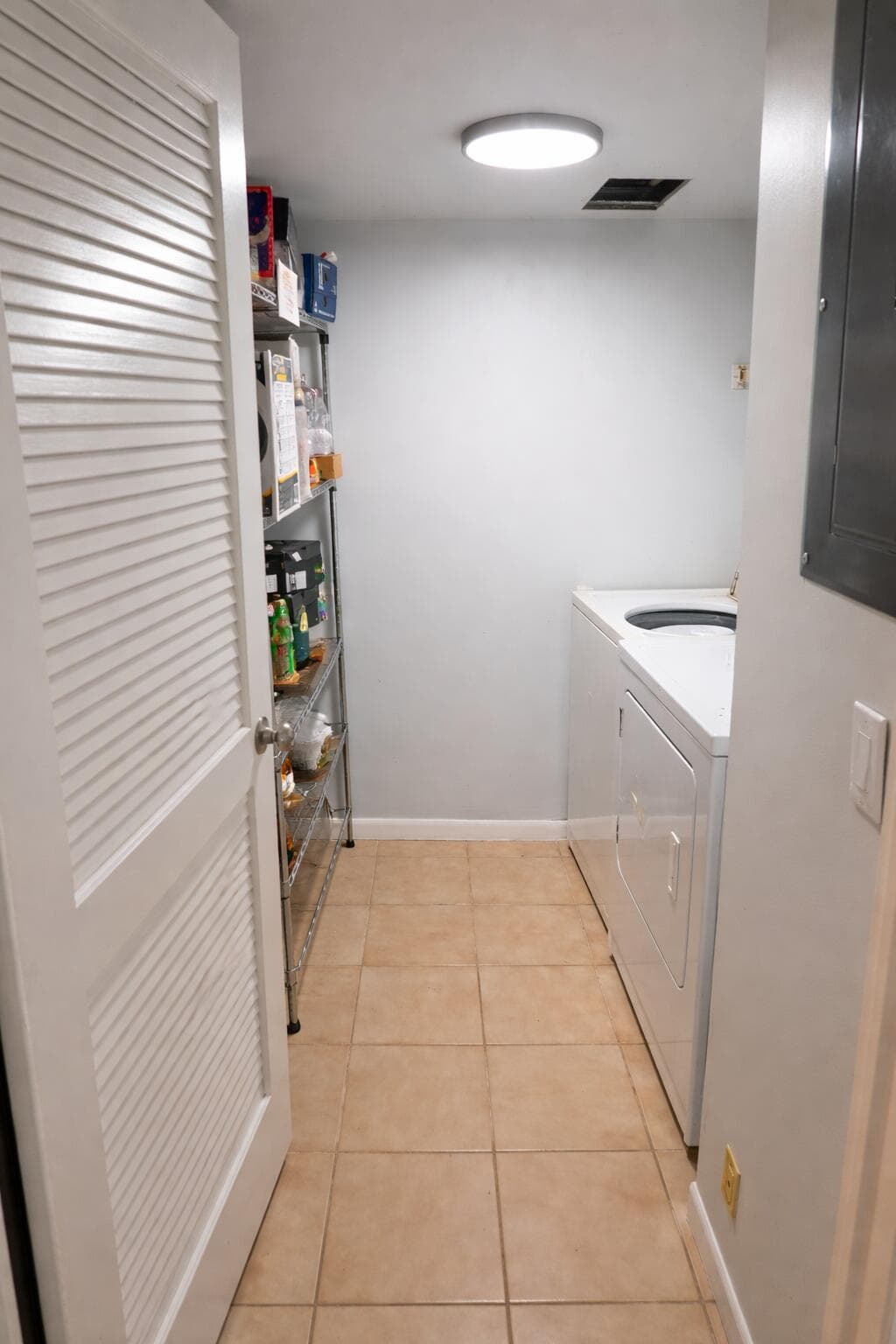 1118 Green Pine Boulevard B1, West Palm Beach, FL 33409 — photo 6 of 16