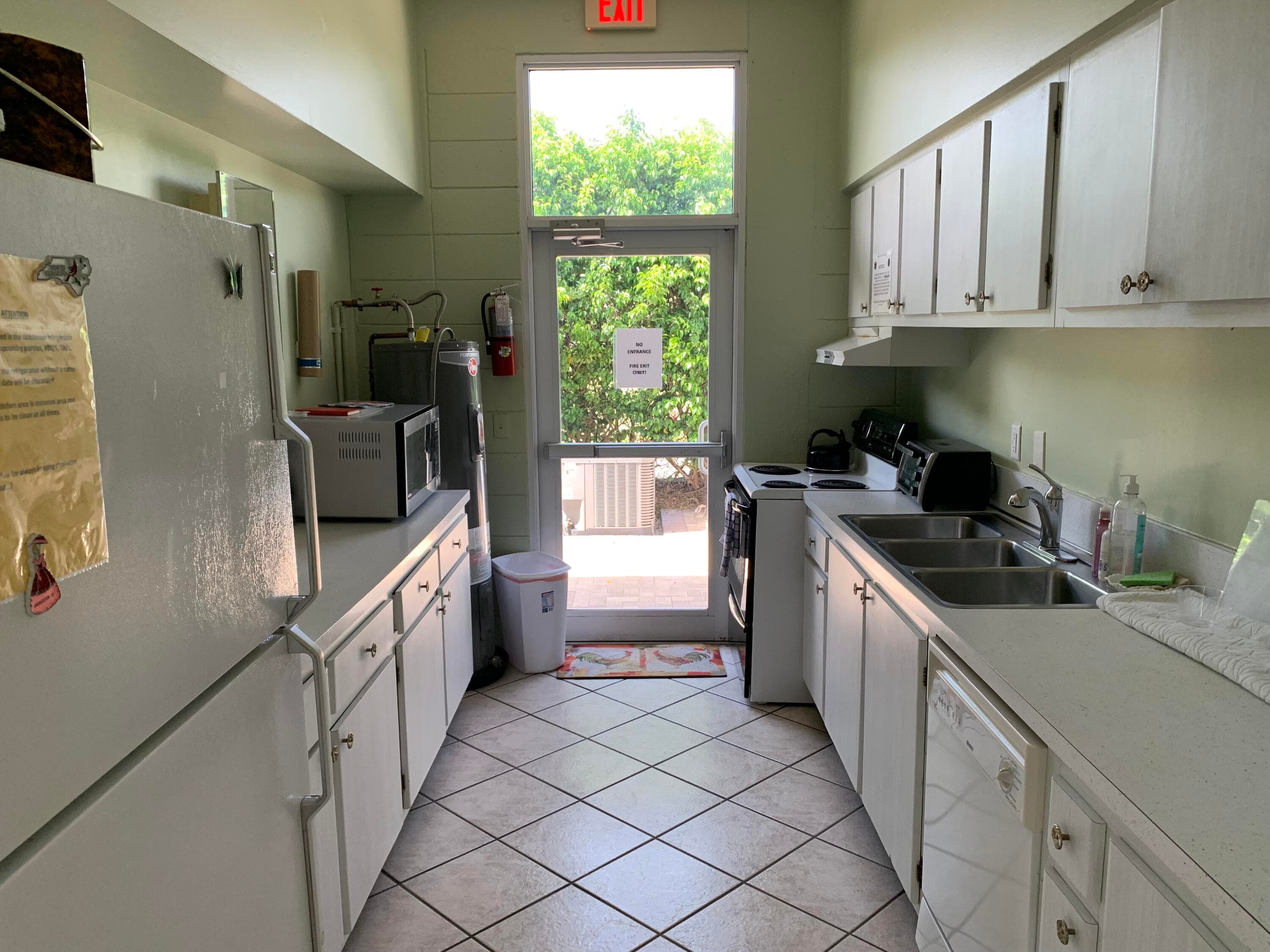100 S South Boulevard 1c, Boynton Beach, FL 33435 — photo 16 of 16