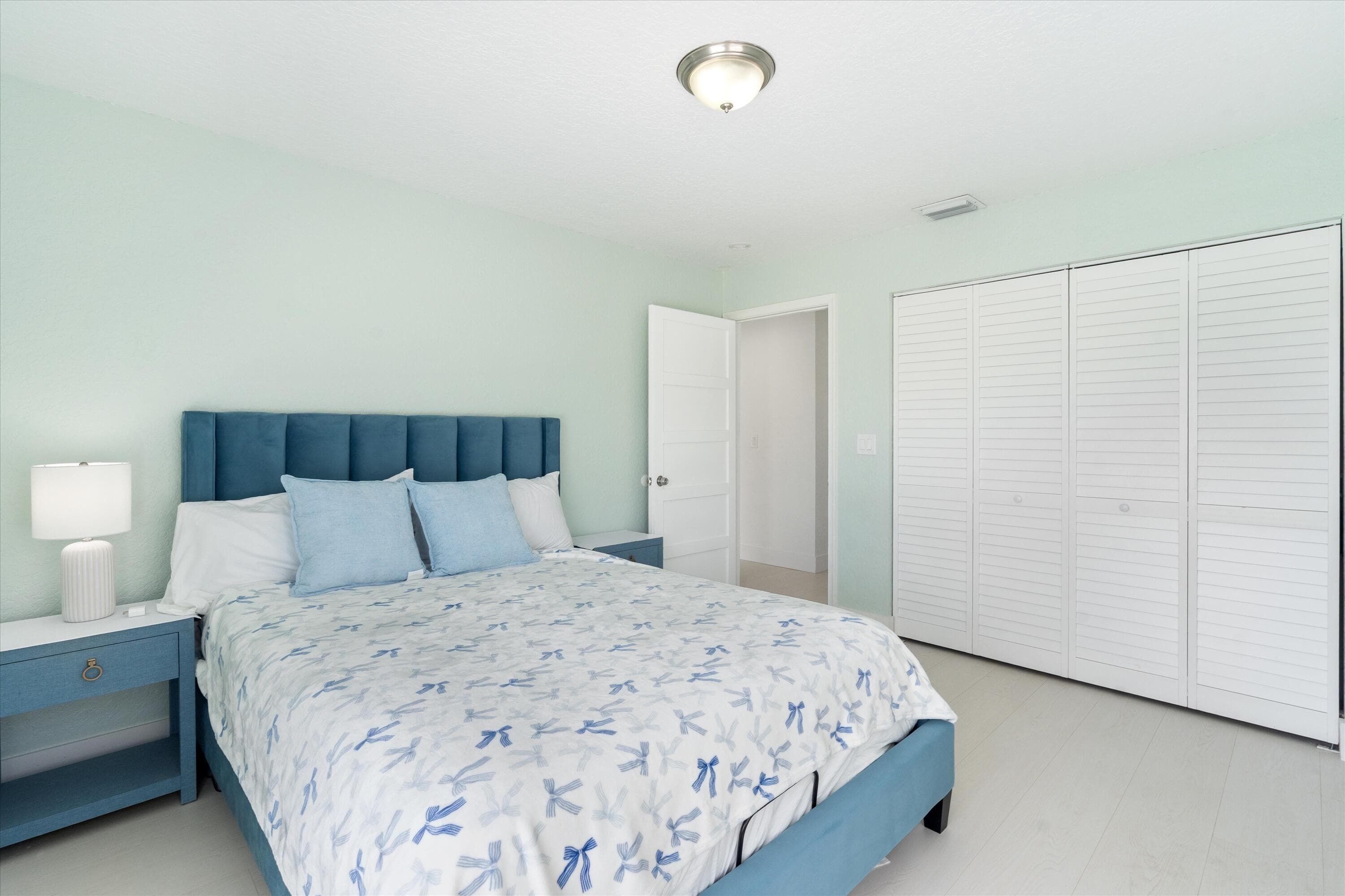 3780 Cypress Lake Drive, Lake Worth, FL 33467 — photo 34 of 54