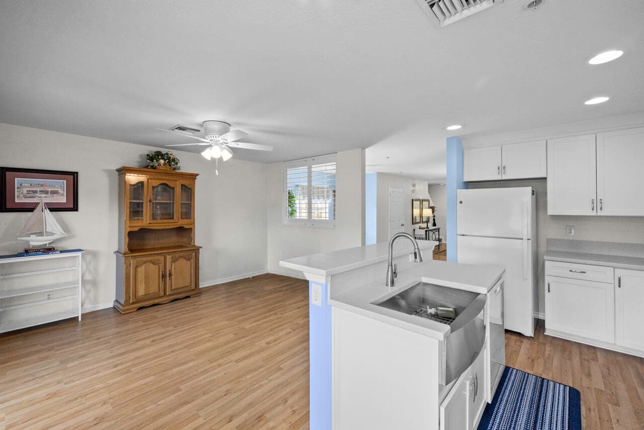 5349 SE Jennings Lane, Stuart, FL 34997 — photo 15 of 36