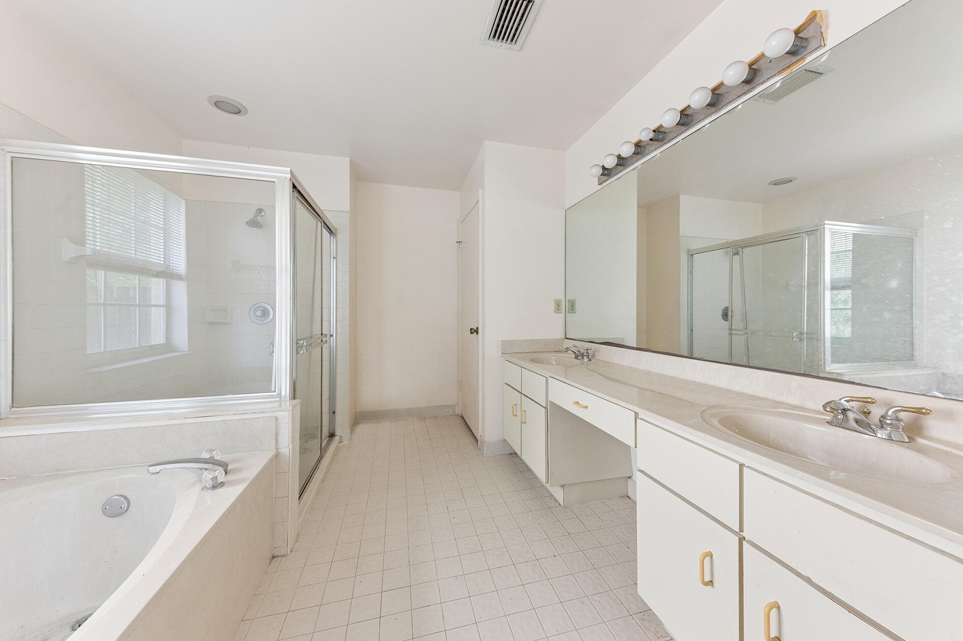22564 Middletown Drive, Boca Raton, FL 33428 — photo 8 of 15