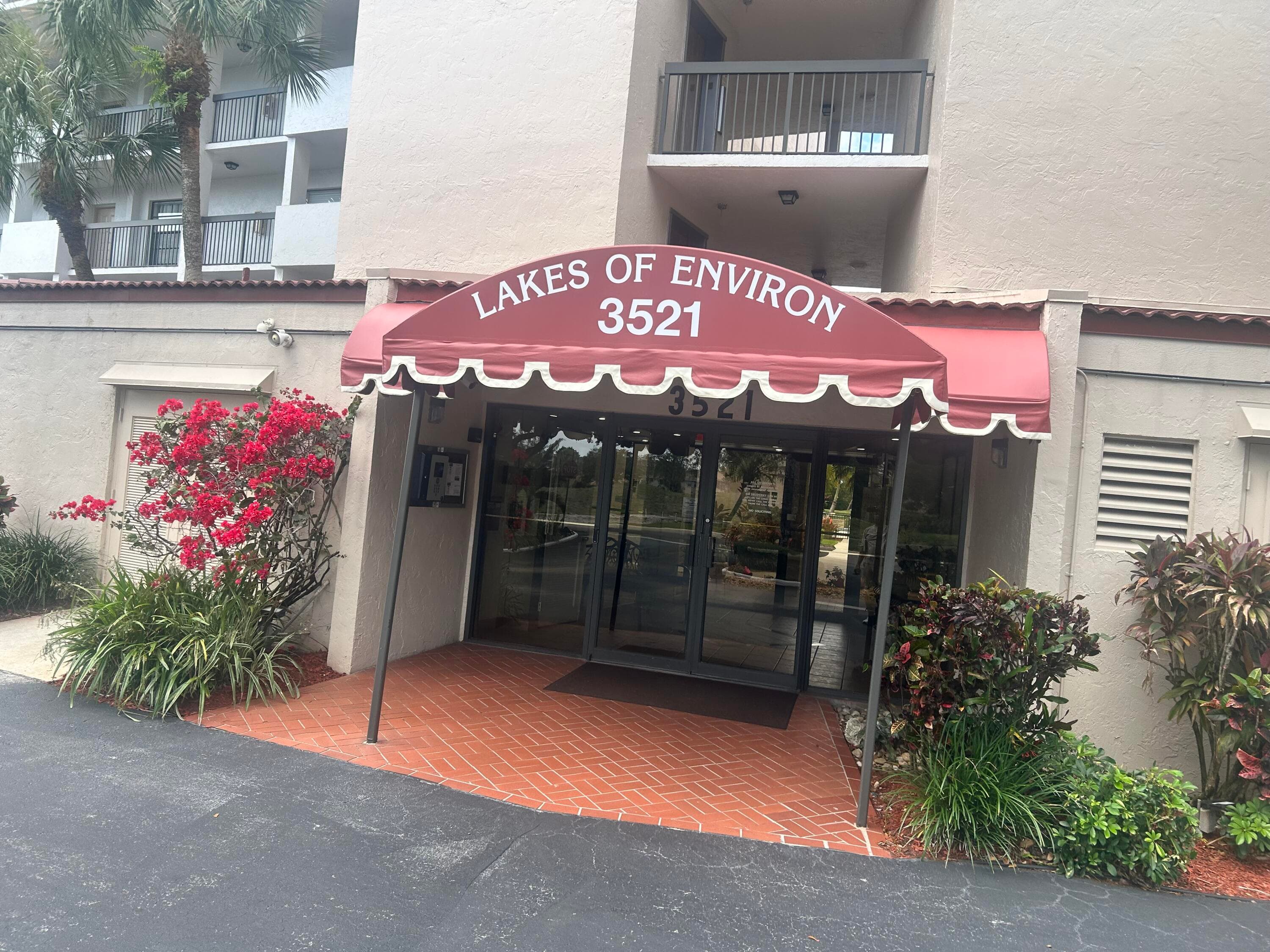 3521 Environ Boulevard B503, Lauderhill, FL 33319 — photo 7 of 10