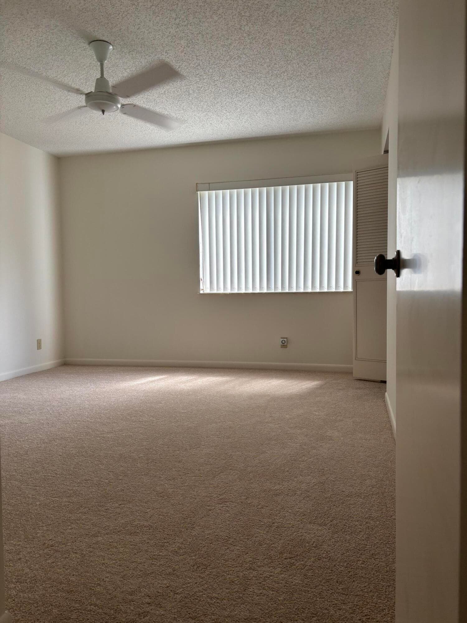 331 Knotty Pine Circle B-2, Greenacres, FL 33463 — photo 11 of 12