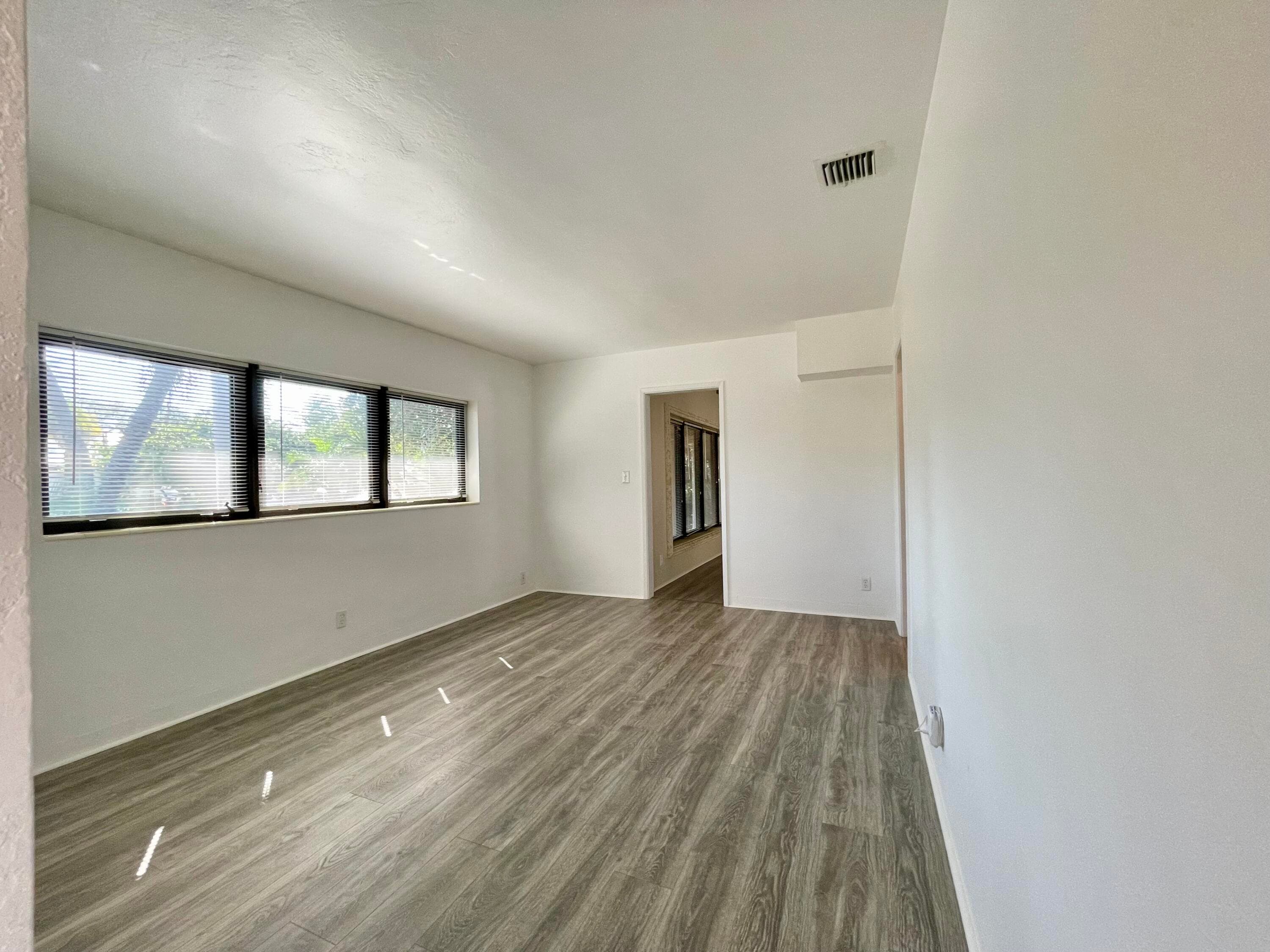 2725 NE 27th Court, Fort Lauderdale, FL 33306 — photo 16 of 29