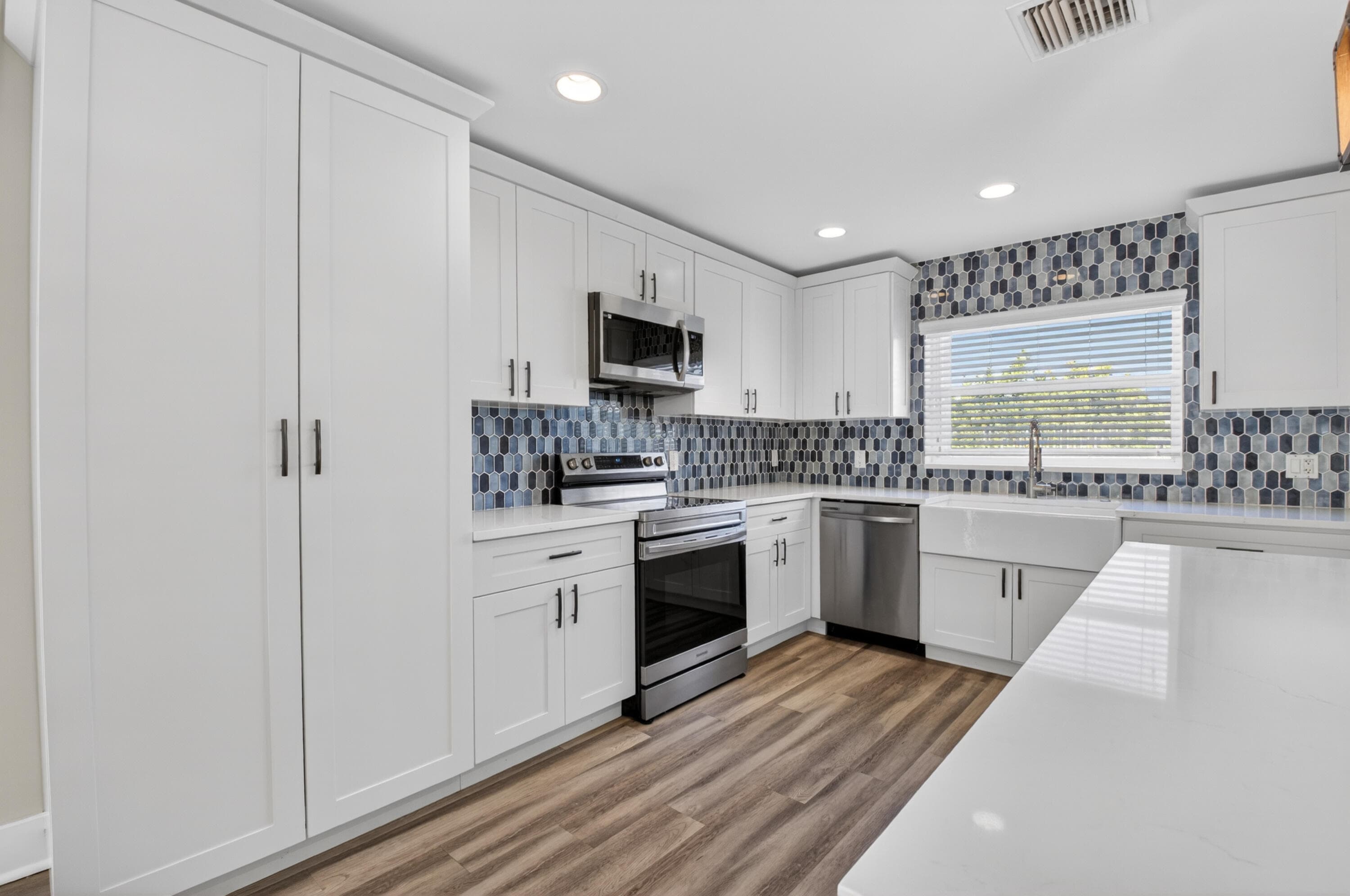 18247 Blue Lake Way, Boca Raton, FL 33498 — photo 13 of 61