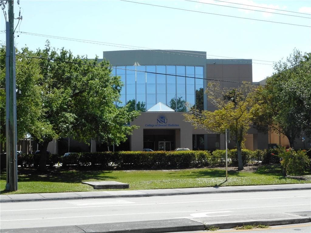 2986 S University Drive 8205, Davie, FL 33328 — photo 13 of 19