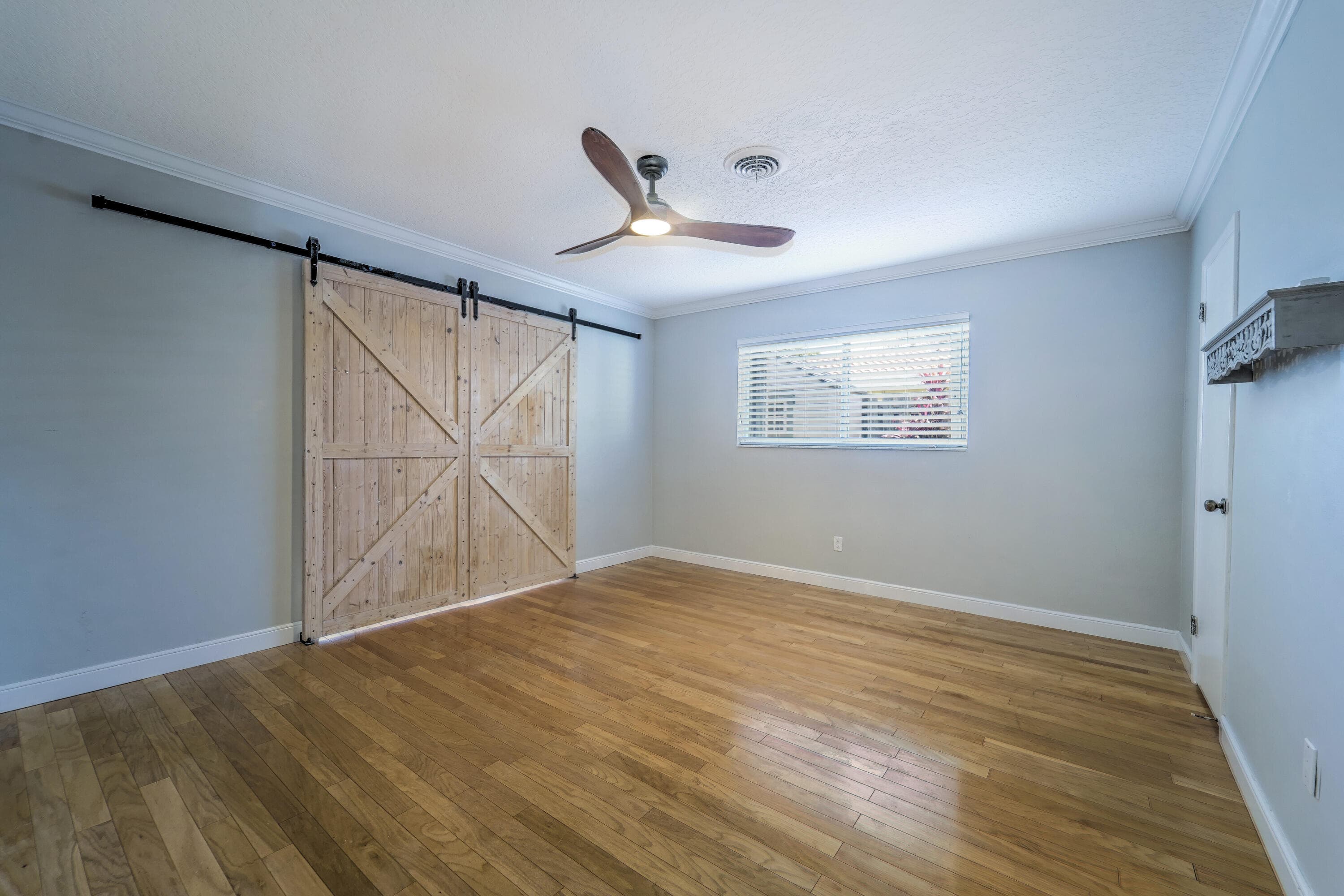 270 SE 3rd Avenue, Pompano Beach, FL 33060 — photo 14 of 43