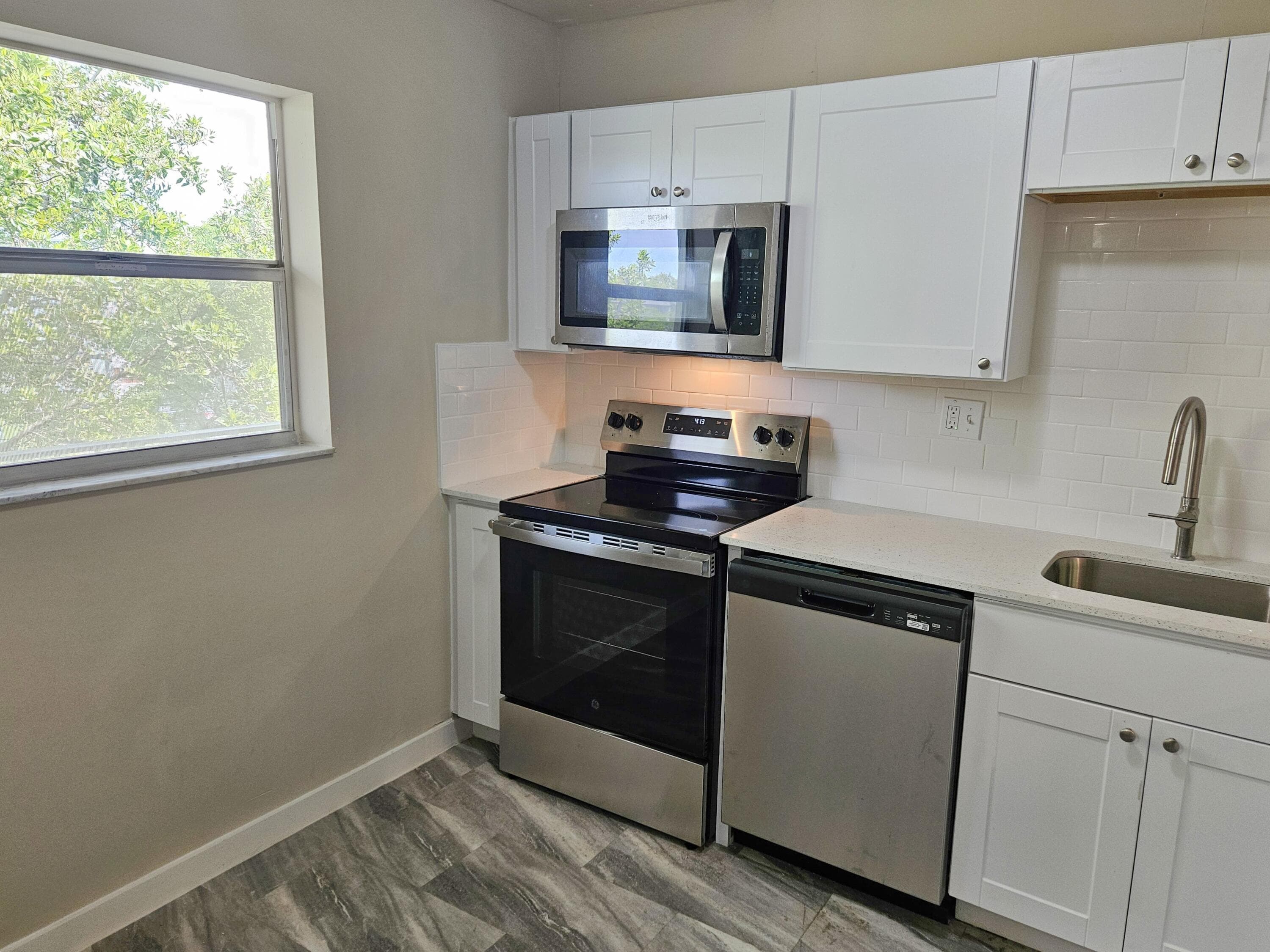 8310 Sands Point Boulevard 307 L, Tamarac, FL 33321 — photo 8 of 36