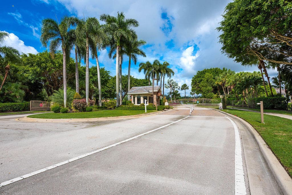 7828 Dorchester Road, Boynton Beach, FL 33472 — photo 1 of 50