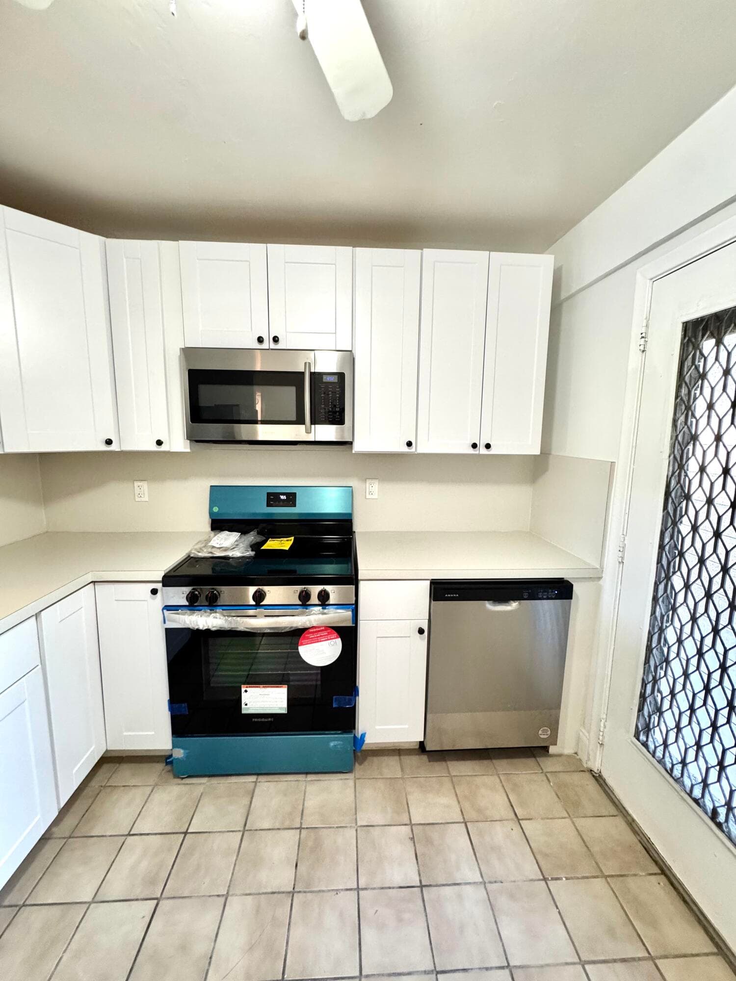 202 SE 10th Street 105, Dania Beach, FL 33004 — photo 9 of 22