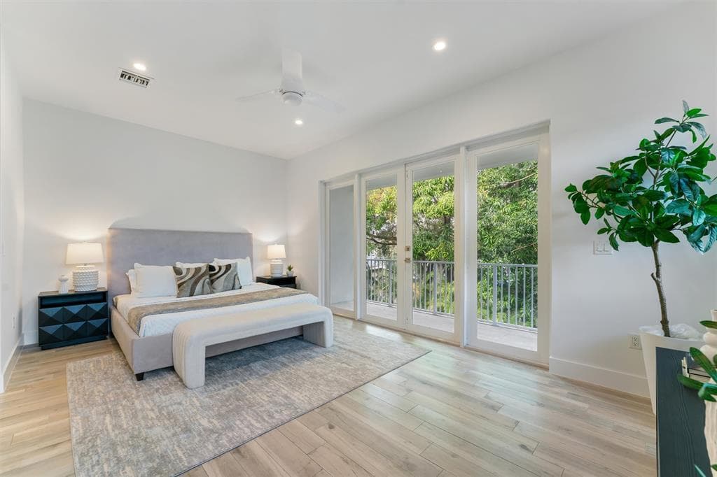 1121 SW 2nd Court, Fort Lauderdale, FL 33312 — photo 12 of 17