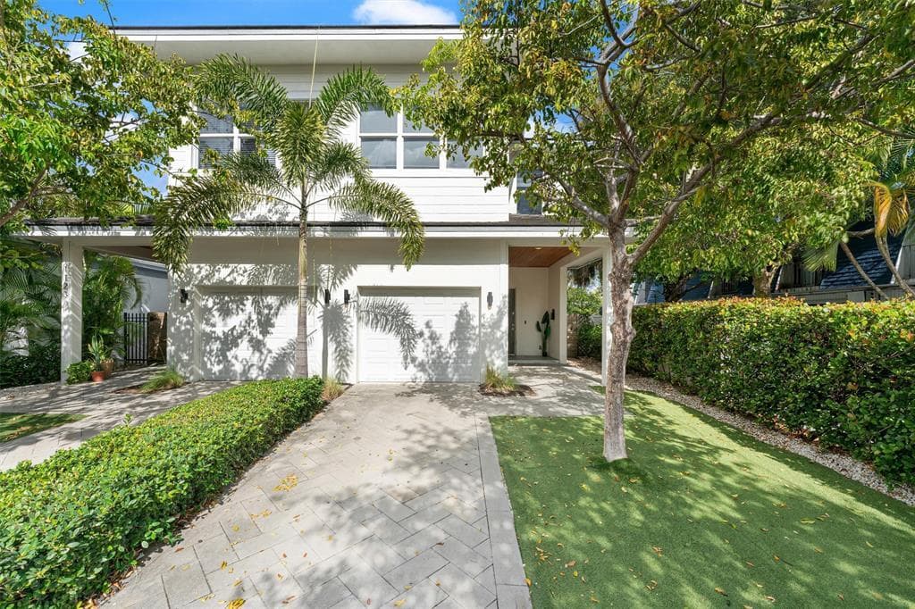 1121 SW 2nd Court, Fort Lauderdale, FL 33312 — photo 1 of 17