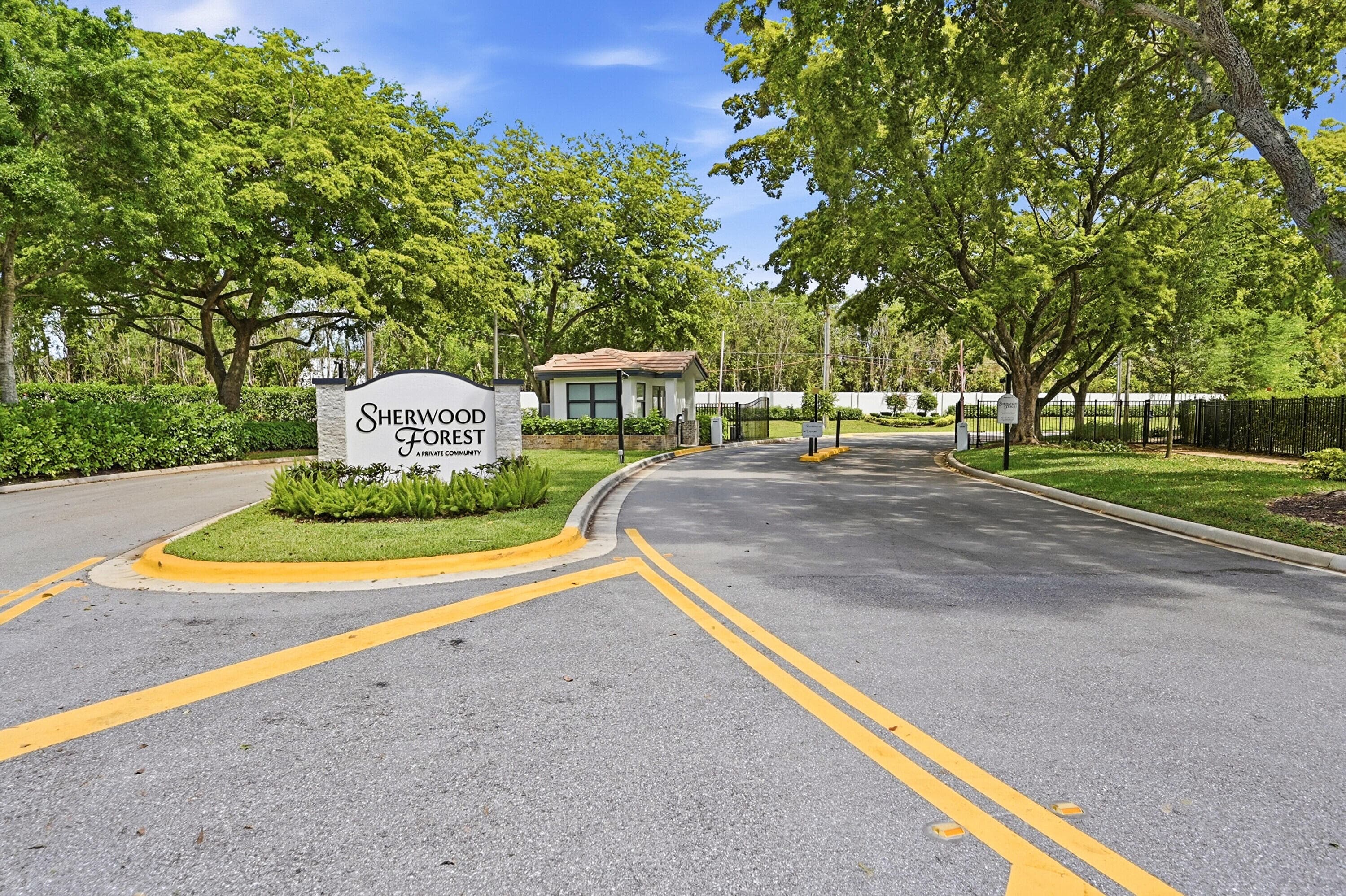 262 Sherwood Forest Drive, Delray Beach, FL 33445 — photo 1 of 42