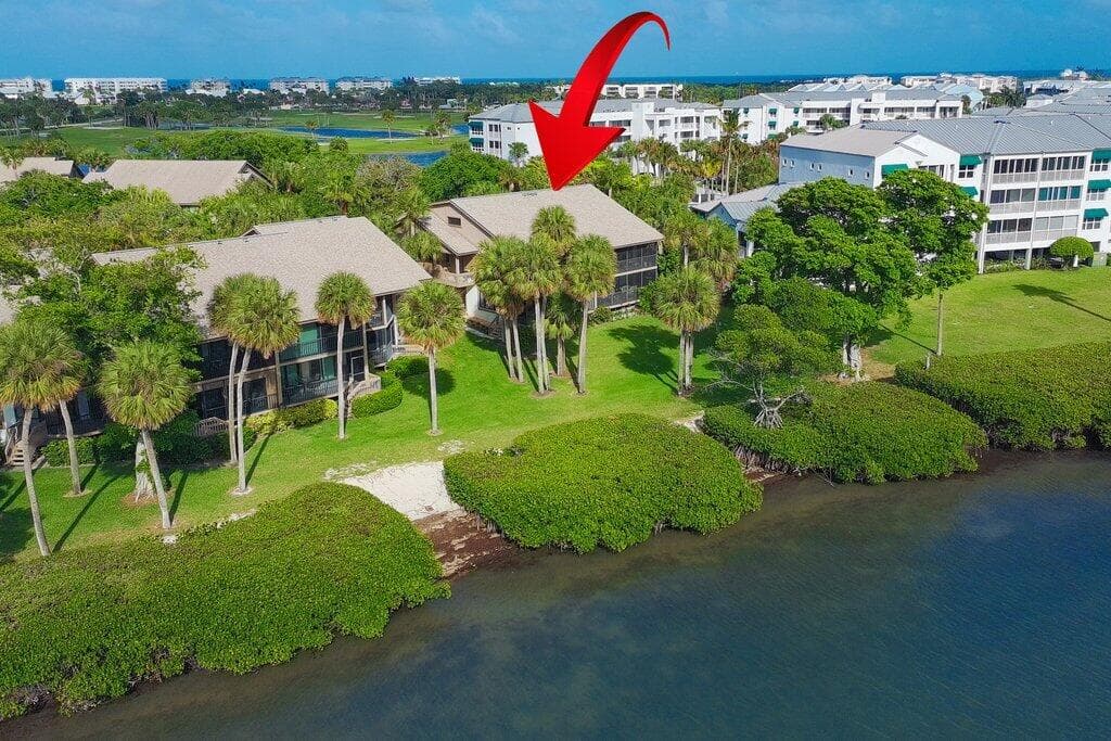 218 NE Edgewater Drive 218, Hutchinson Island, FL 34996 — photo 9 of 44