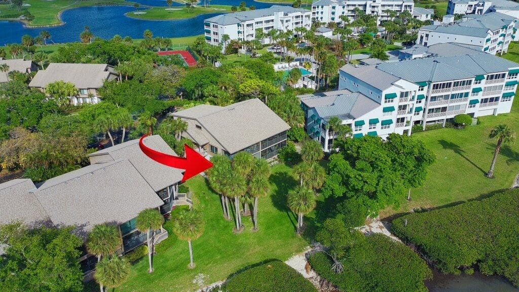 218 NE Edgewater Drive 218, Hutchinson Island, FL 34996 — photo 10 of 44