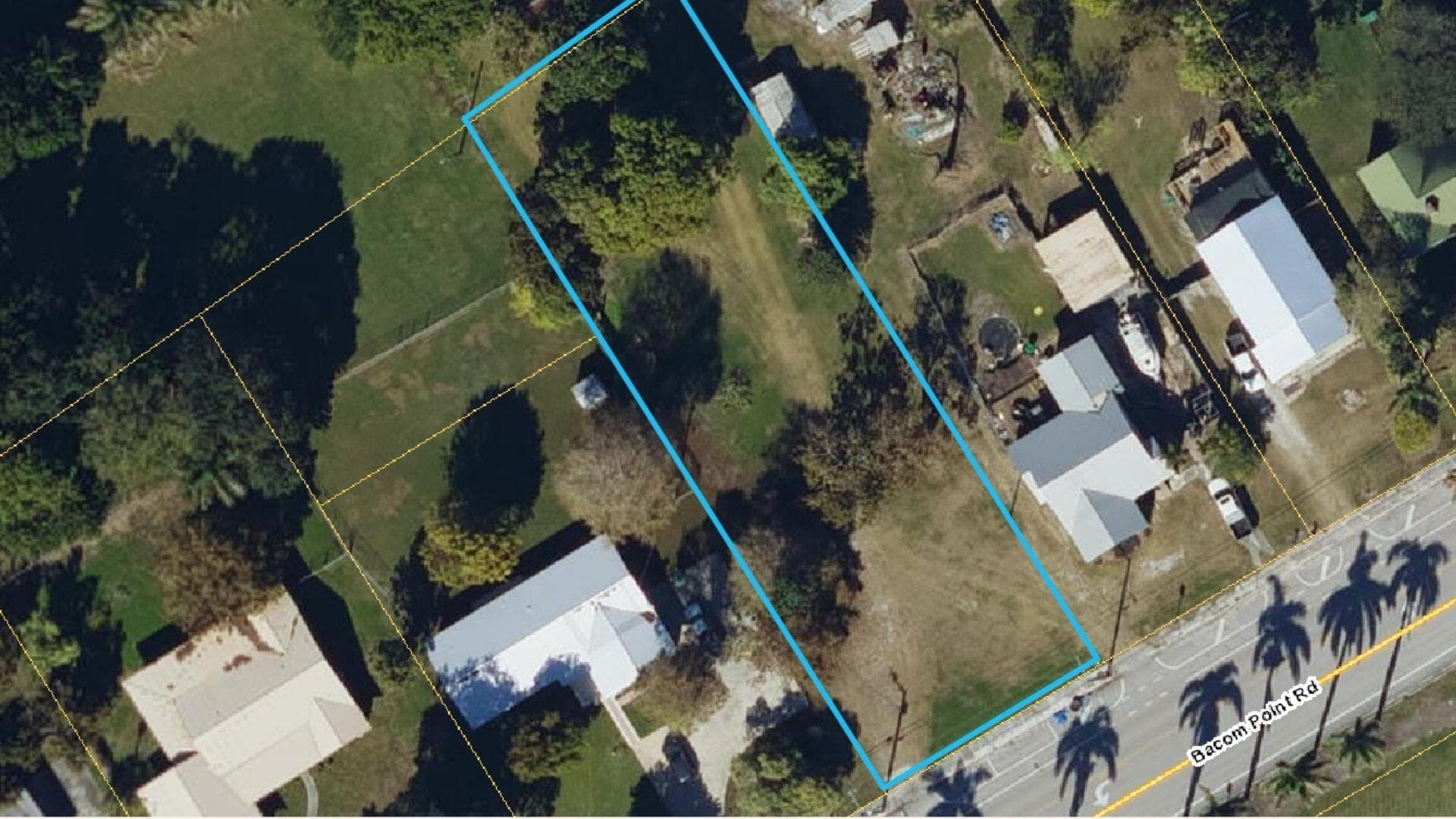 1697 Bacom Point Road, Pahokee, FL 33476 — photo 2 of 7