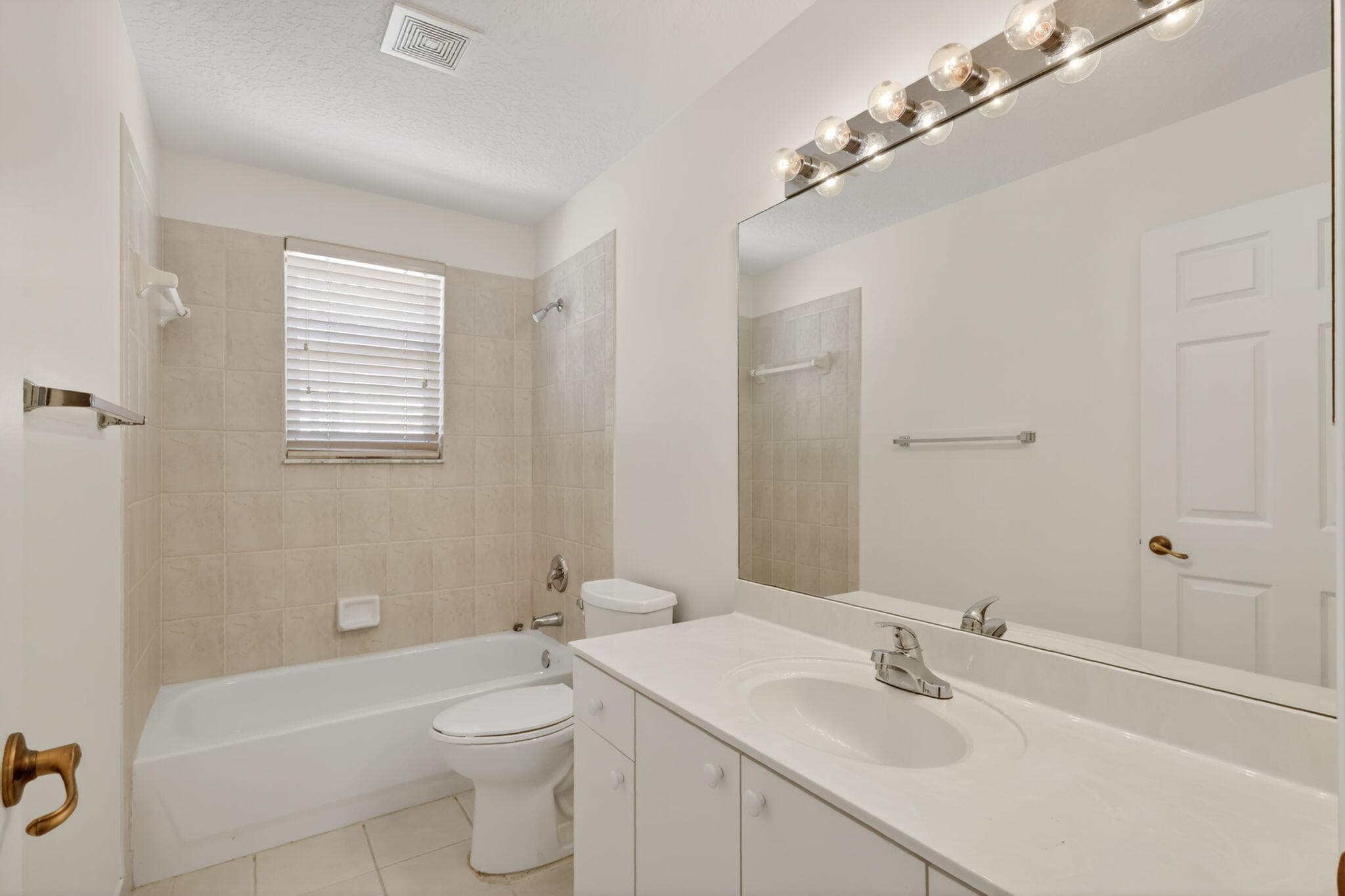 1021 SE Westminster Place, Stuart, FL 34997 — photo 43 of 71