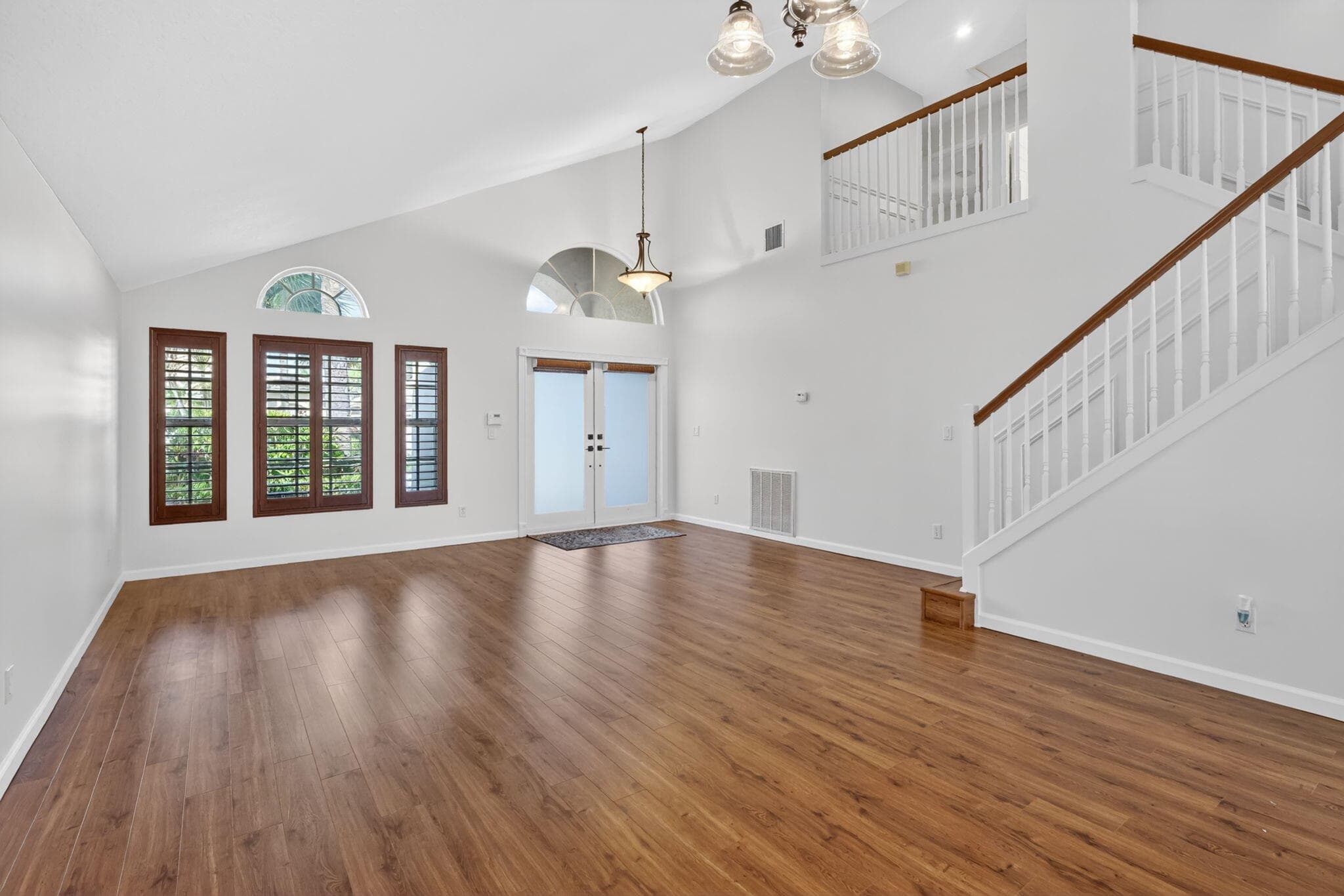 1021 SE Westminster Place, Stuart, FL 34997 — photo 2 of 71