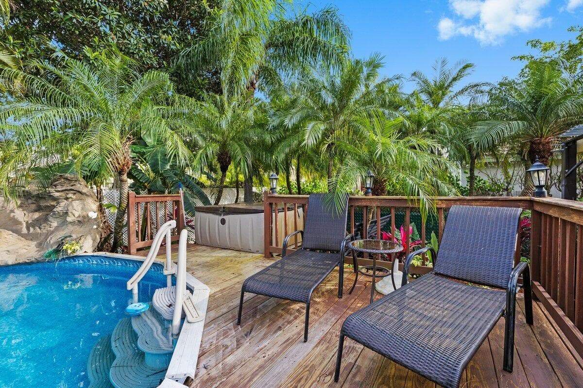 363 SW 161st Avenue, Pembroke Pines, FL 33027 — photo 28 of 34