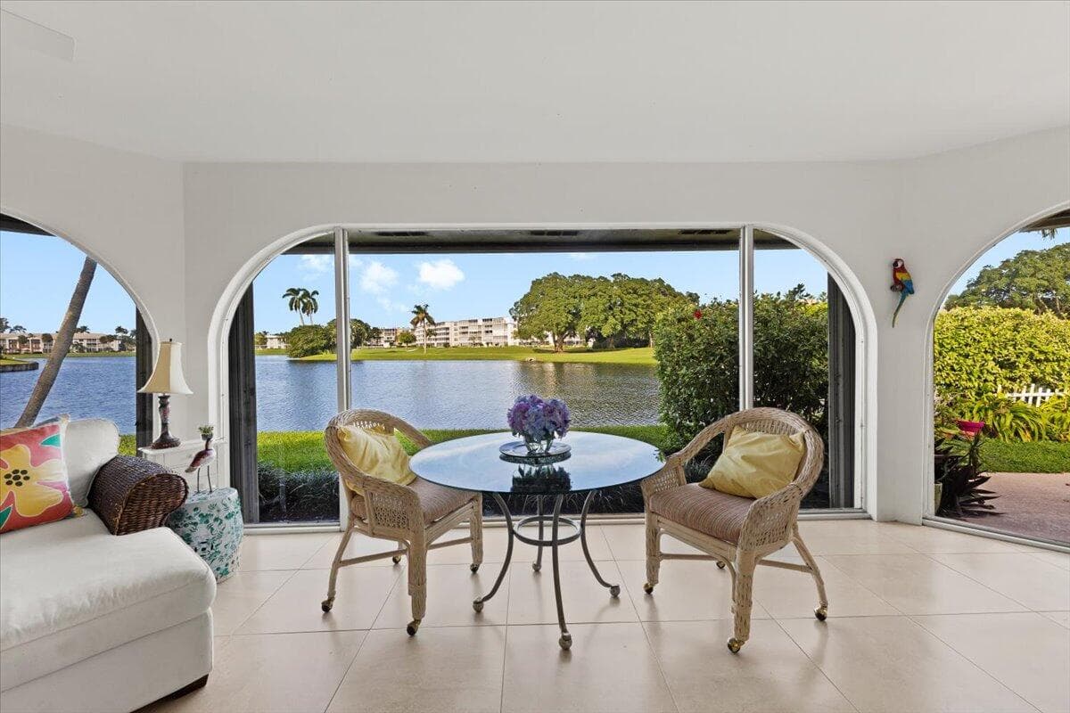 233 Rio Vista Circle 233, Atlantis, FL 33462 — photo 2 of 33