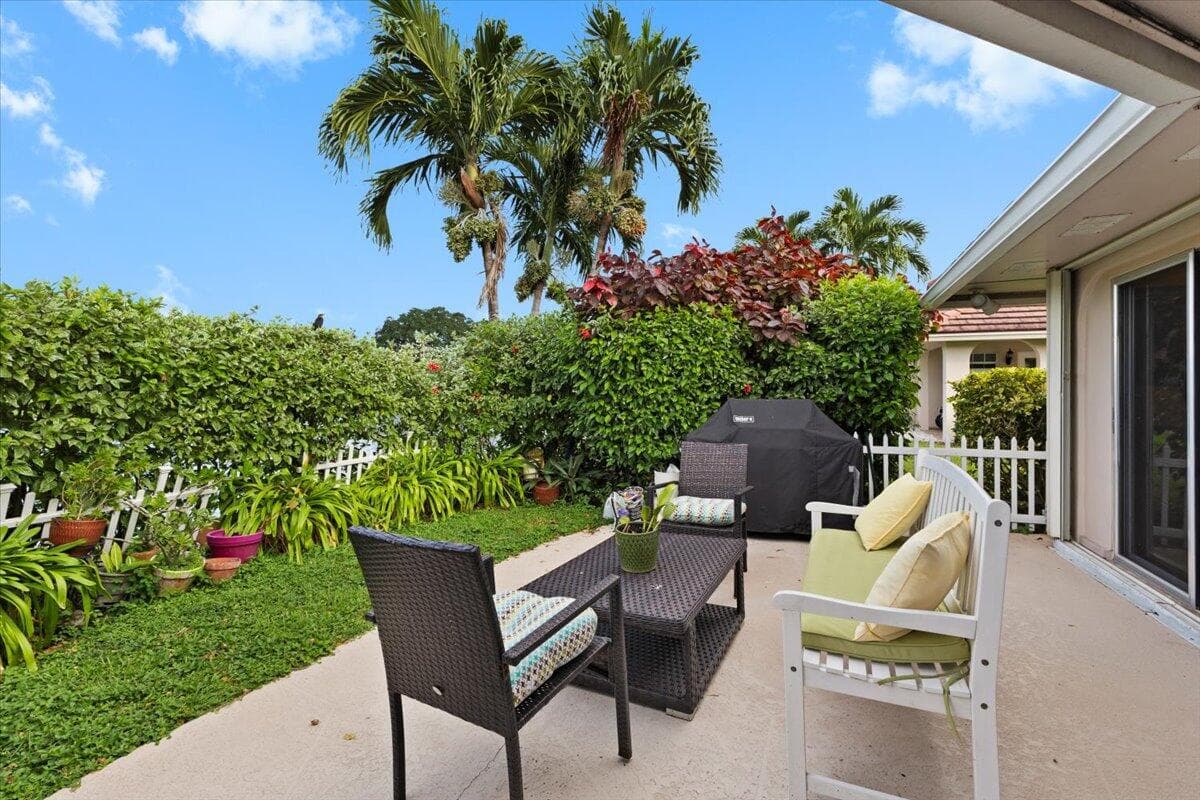 233 Rio Vista Circle 233, Atlantis, FL 33462 — photo 22 of 33