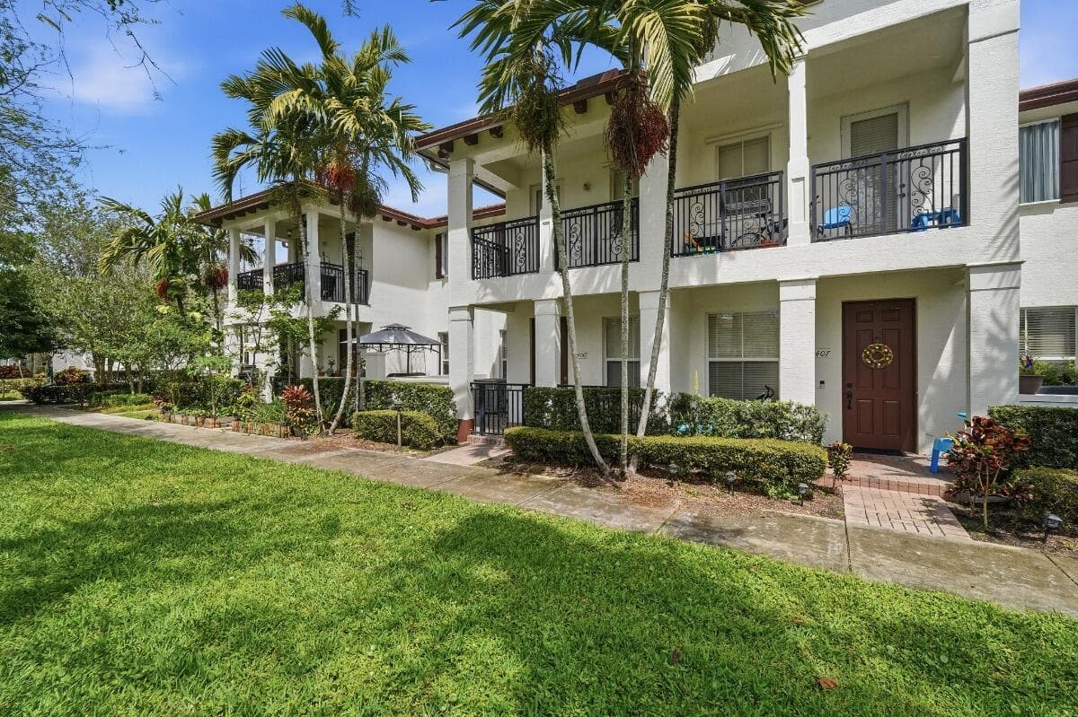4501 Mimosa Terrace 1406, Coconut Creek, FL 33073 — photo 2 of 33