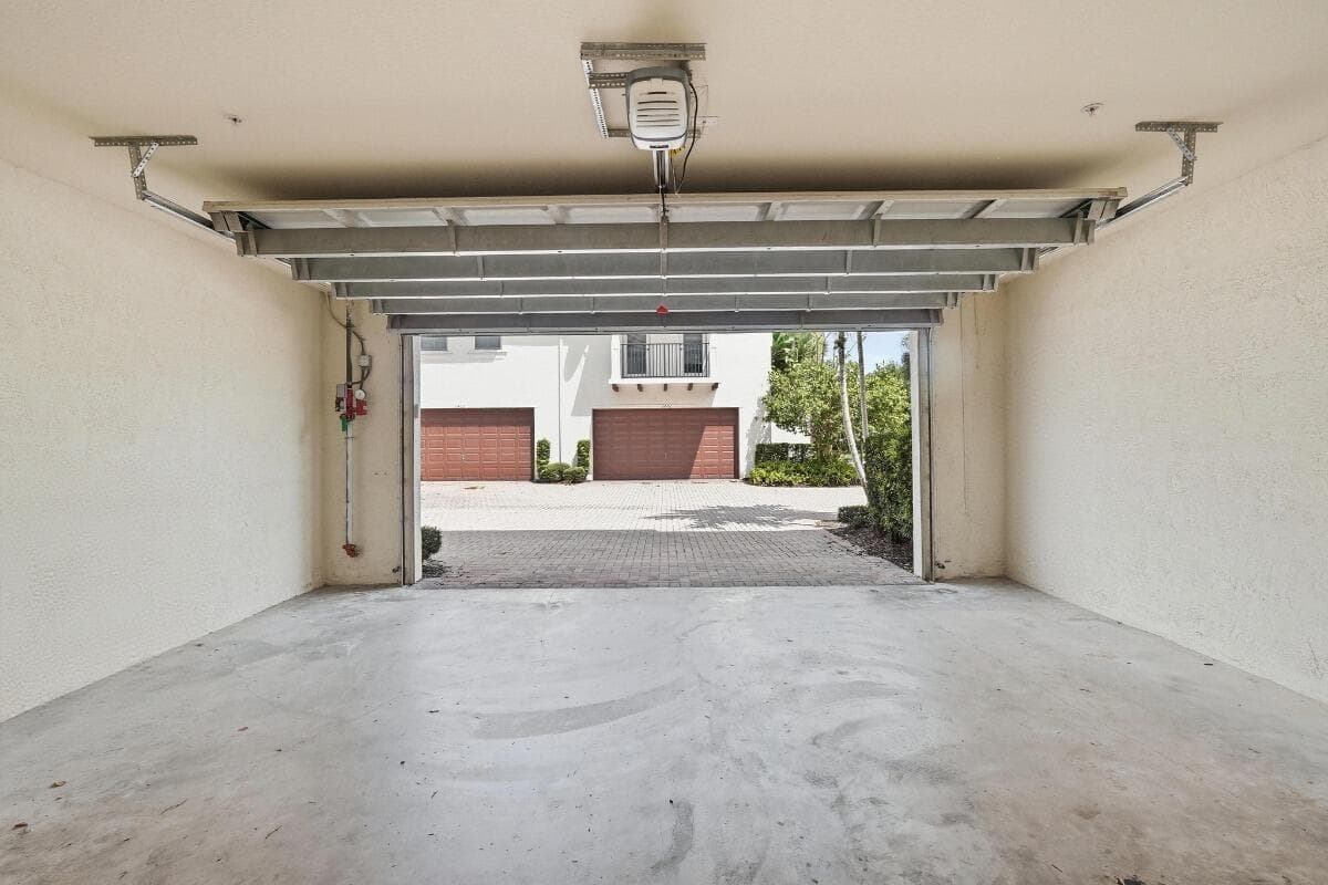 4501 Mimosa Terrace 1406, Coconut Creek, FL 33073 — photo 11 of 33