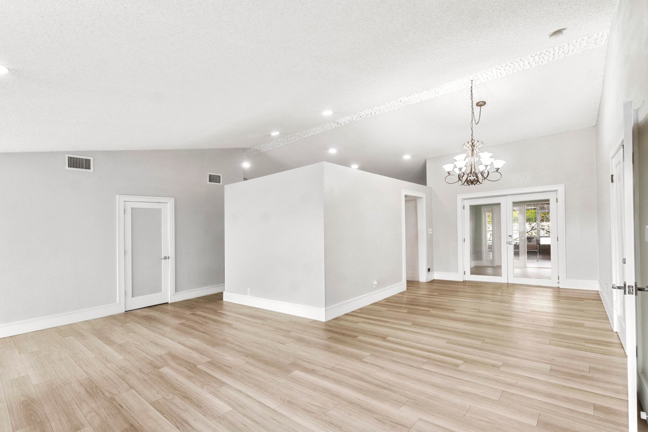 4040 NE 6th Avenue, Deerfield Beach, FL 33064 — photo 8 of 34