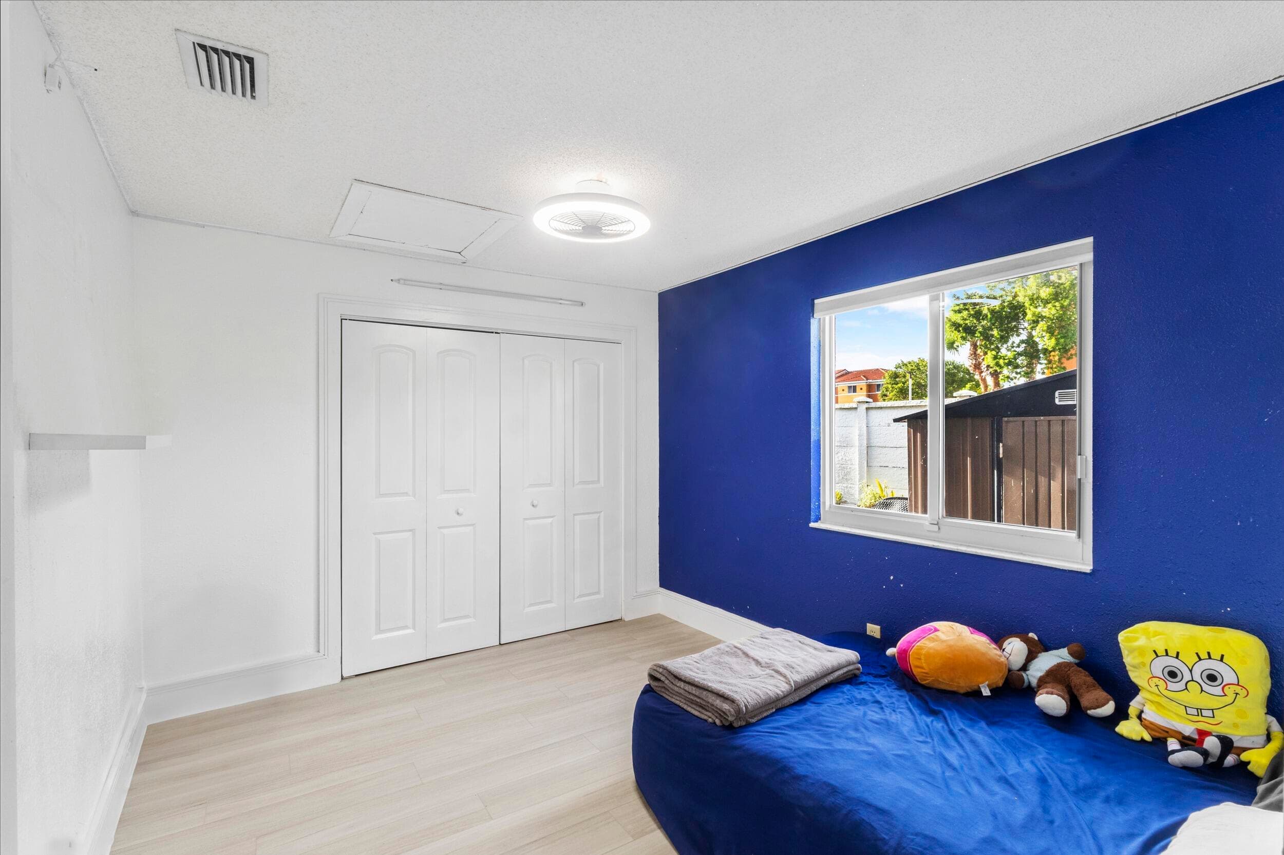4040 NE 6th Avenue, Deerfield Beach, FL 33064 — photo 11 of 34