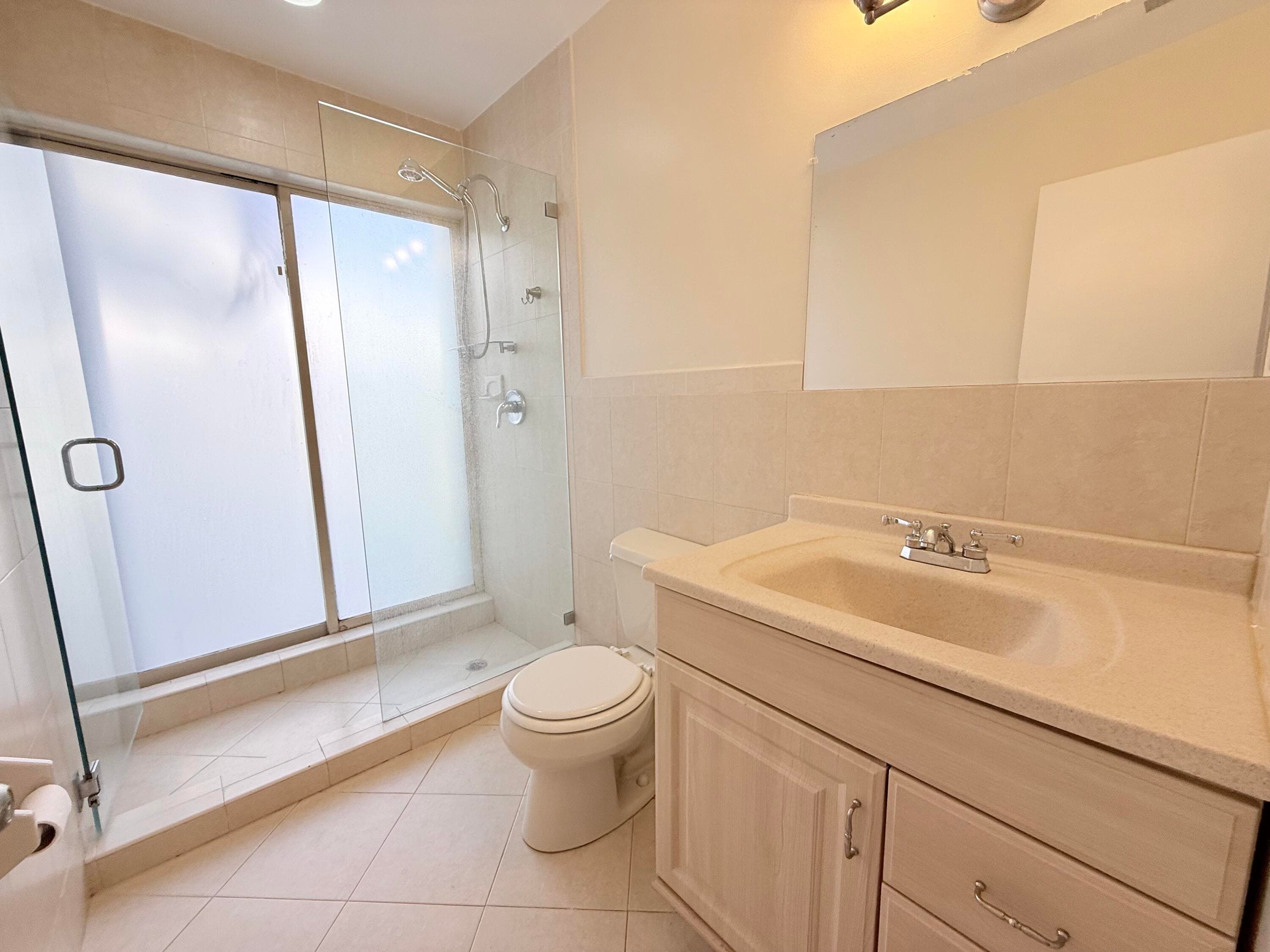 71 Laredo Lane, Boca Raton, FL 33487 — photo 15 of 18