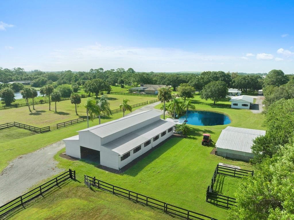 8530 8th Street, Vero Beach, FL 32968 — photo 19 of 21