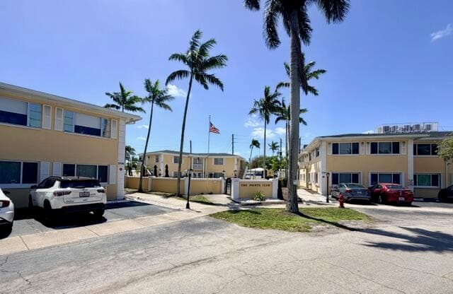 5820 NE 22nd Way 629, Fort Lauderdale, FL 33308 — photo 1 of 19