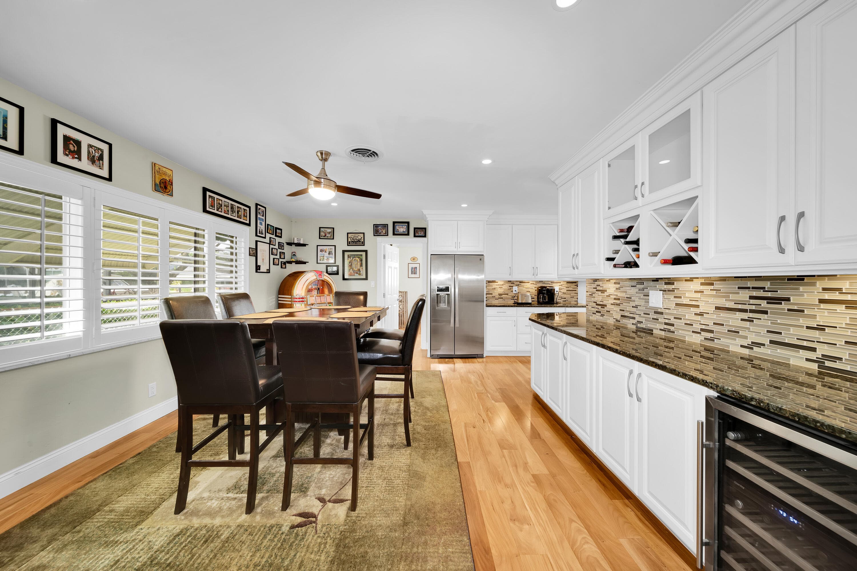 2401 SE 8th Court, Pompano Beach, FL 33062 — photo 8 of 20
