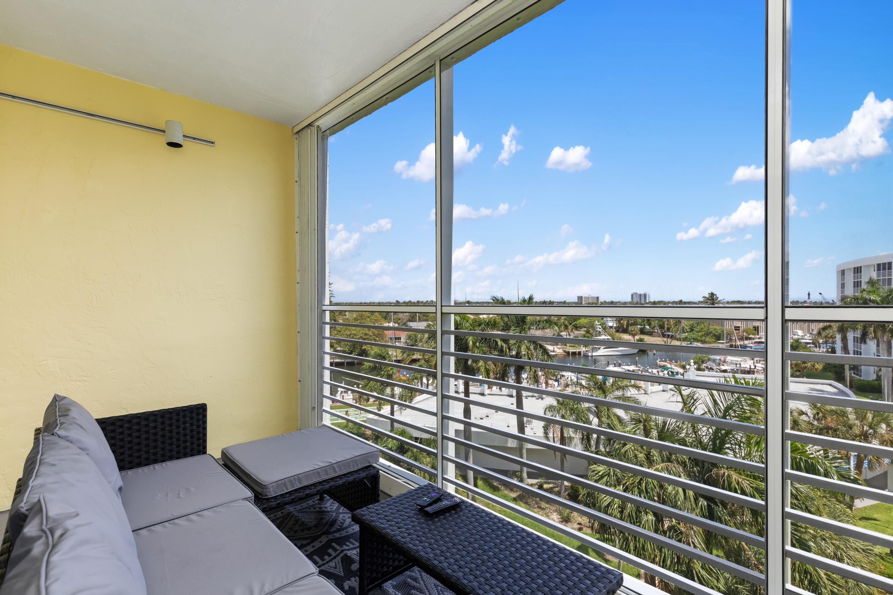 2731 NE 14th Street Causeway NE Apt 612, Pompano Beach, FL 33062 — photo 15 of 56