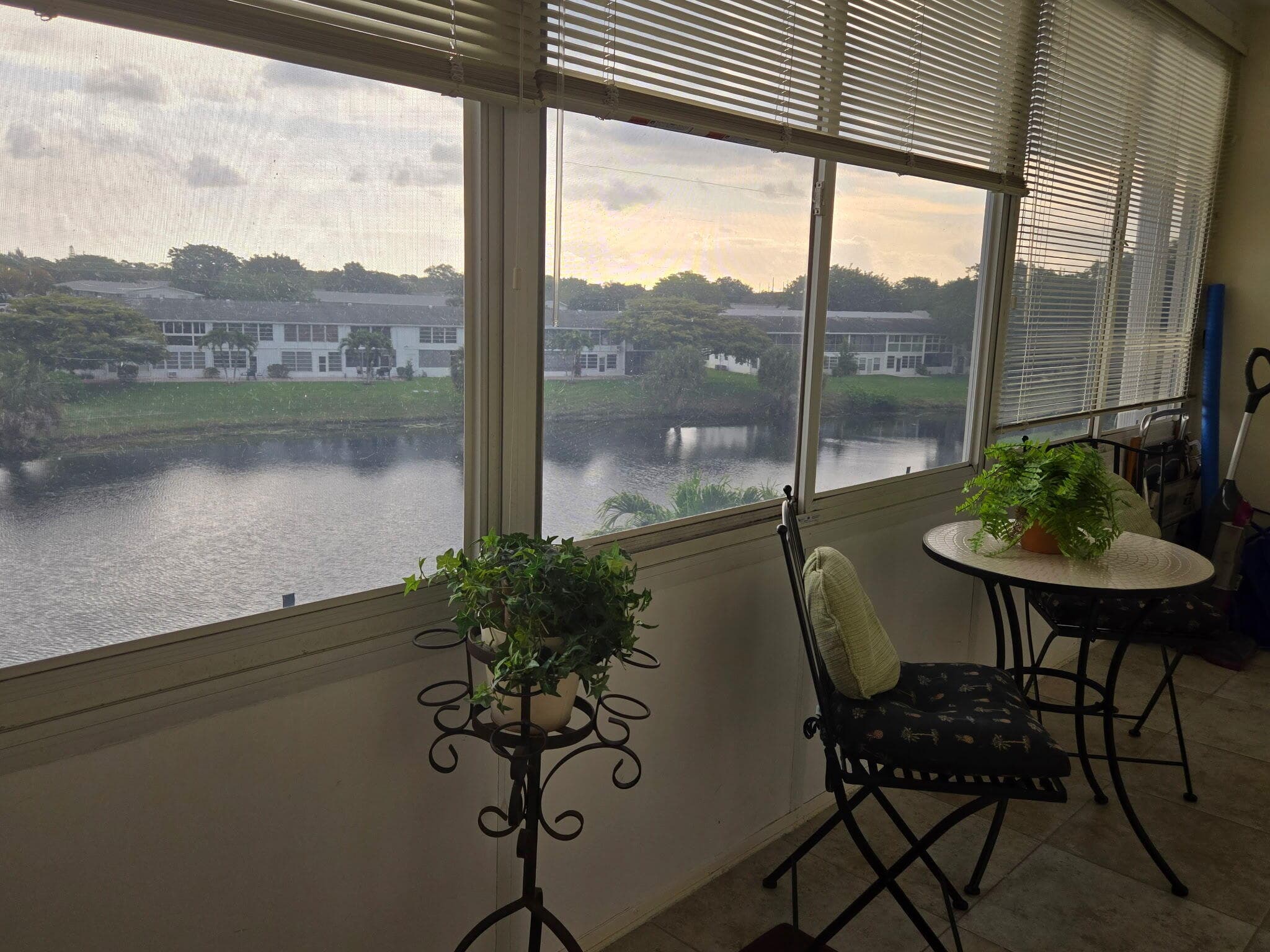 4047 N Newport N 4047, Deerfield Beach, FL 33442 — photo 12 of 36