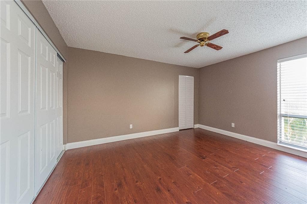 1555 14th Avenue 201, Vero Beach, FL 32960 — photo 13 of 28