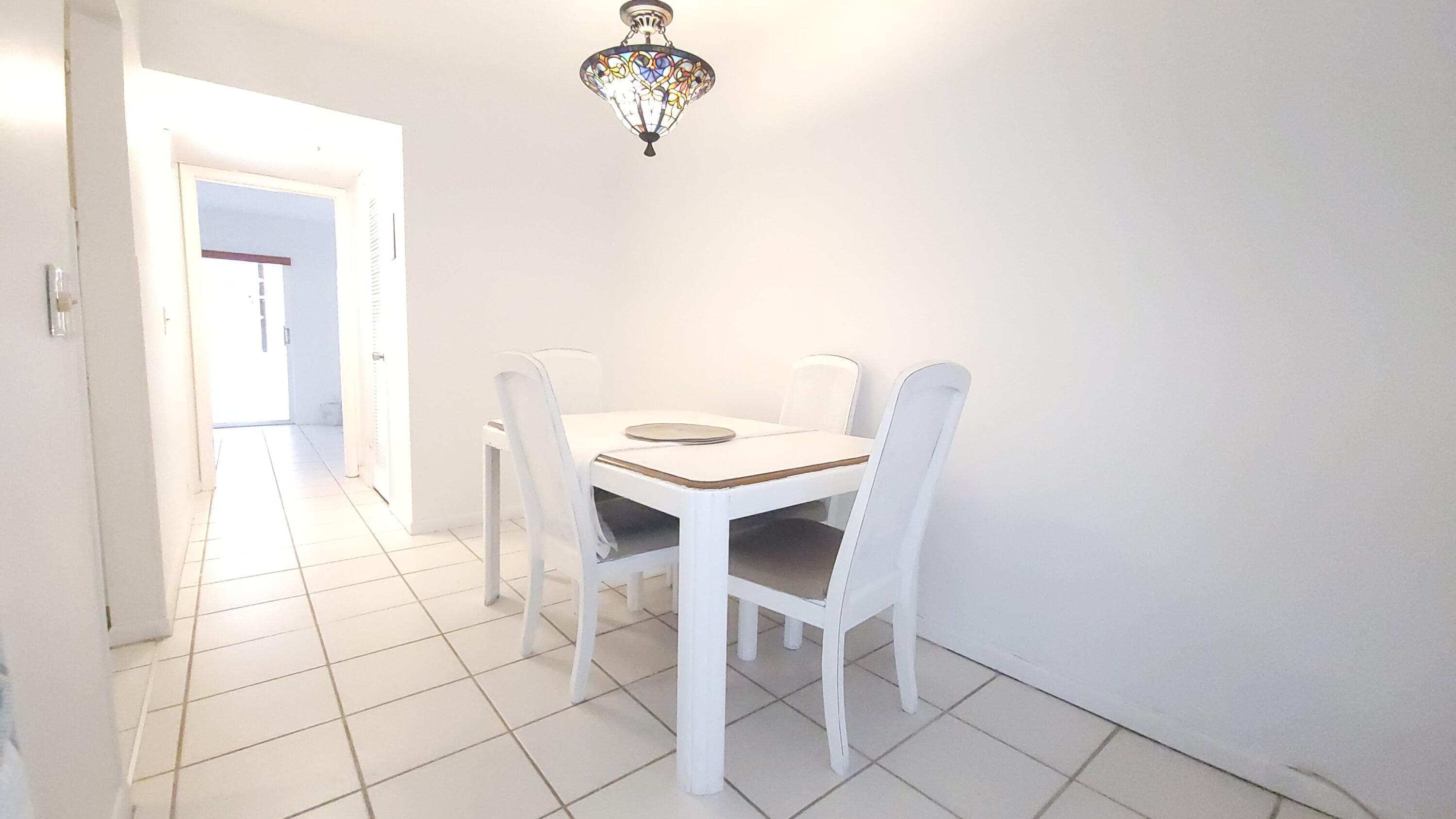 319 Chatham P, West Palm Beach, FL 33417 — photo 5 of 41