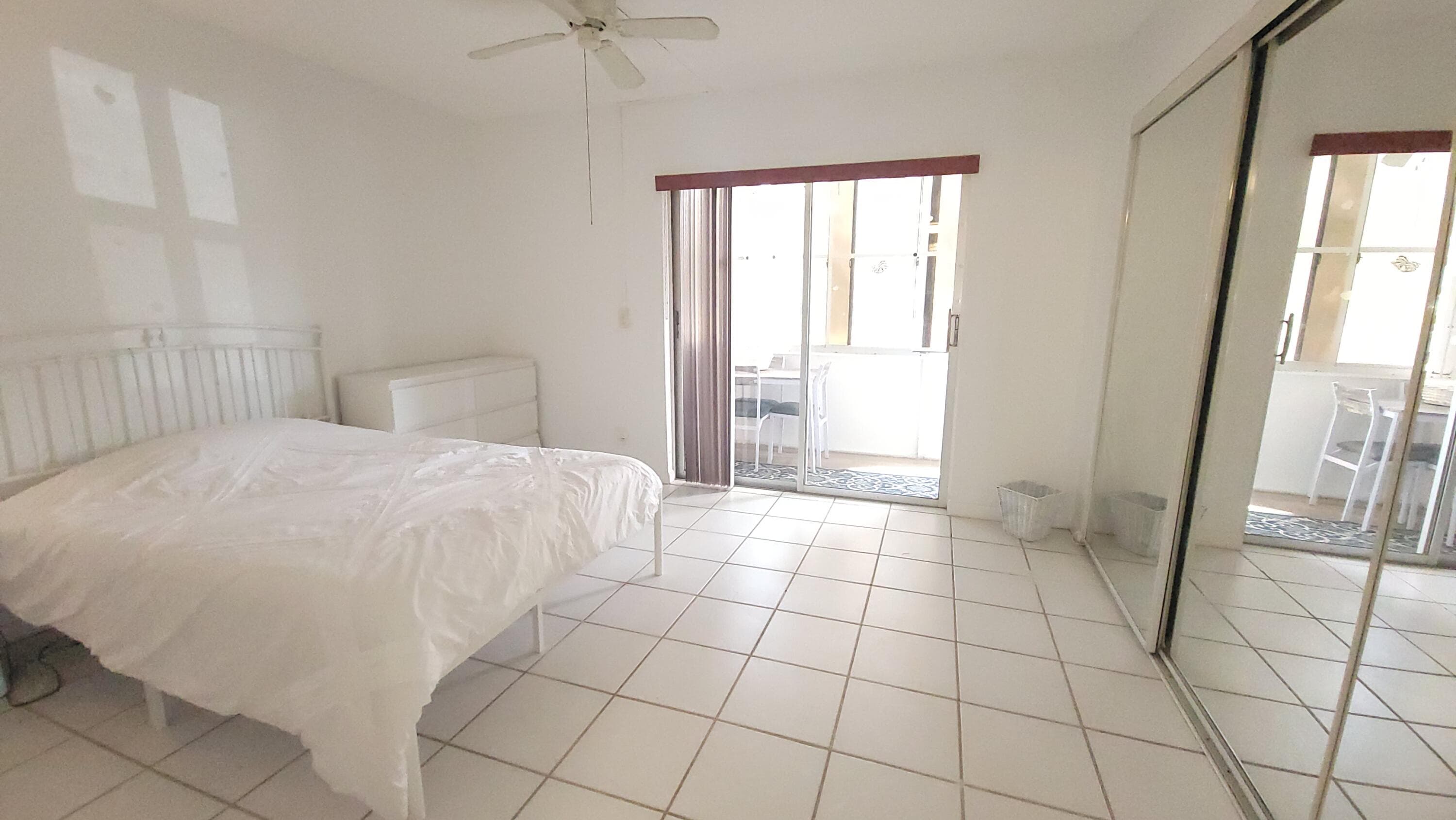 319 Chatham P, West Palm Beach, FL 33417 — photo 11 of 41