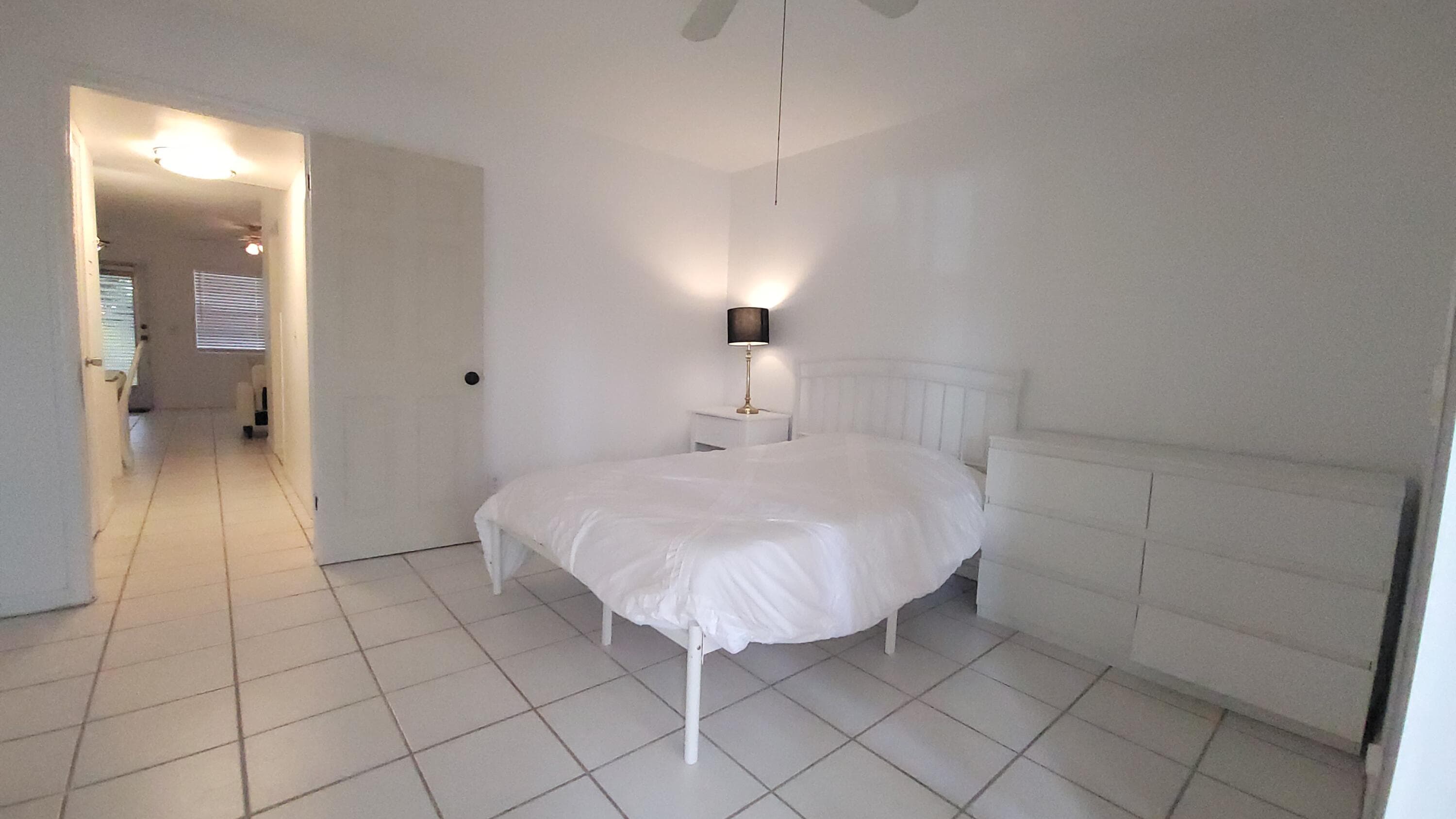 319 Chatham P, West Palm Beach, FL 33417 — photo 15 of 41