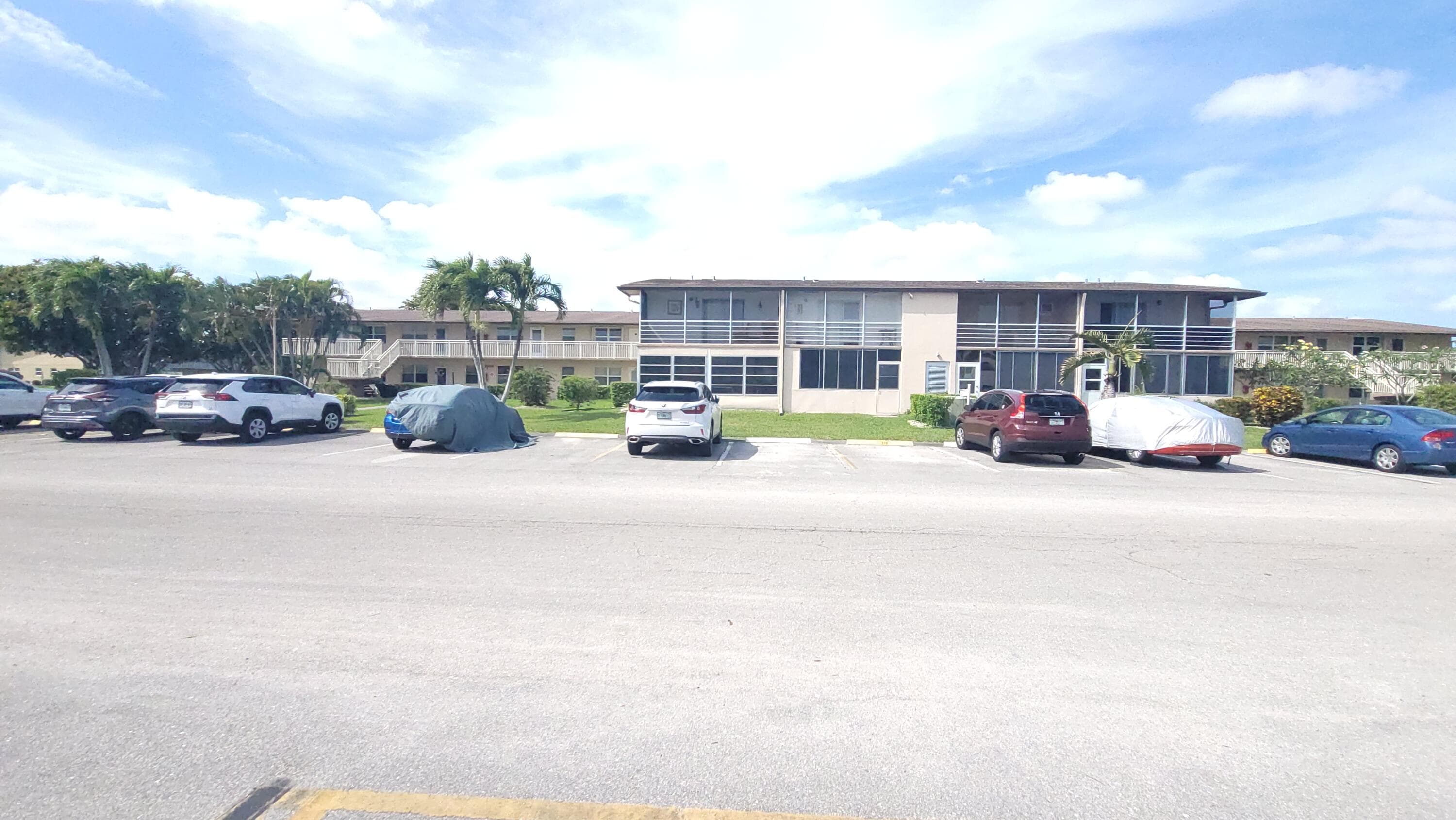 319 Chatham P, West Palm Beach, FL 33417 — photo 24 of 41