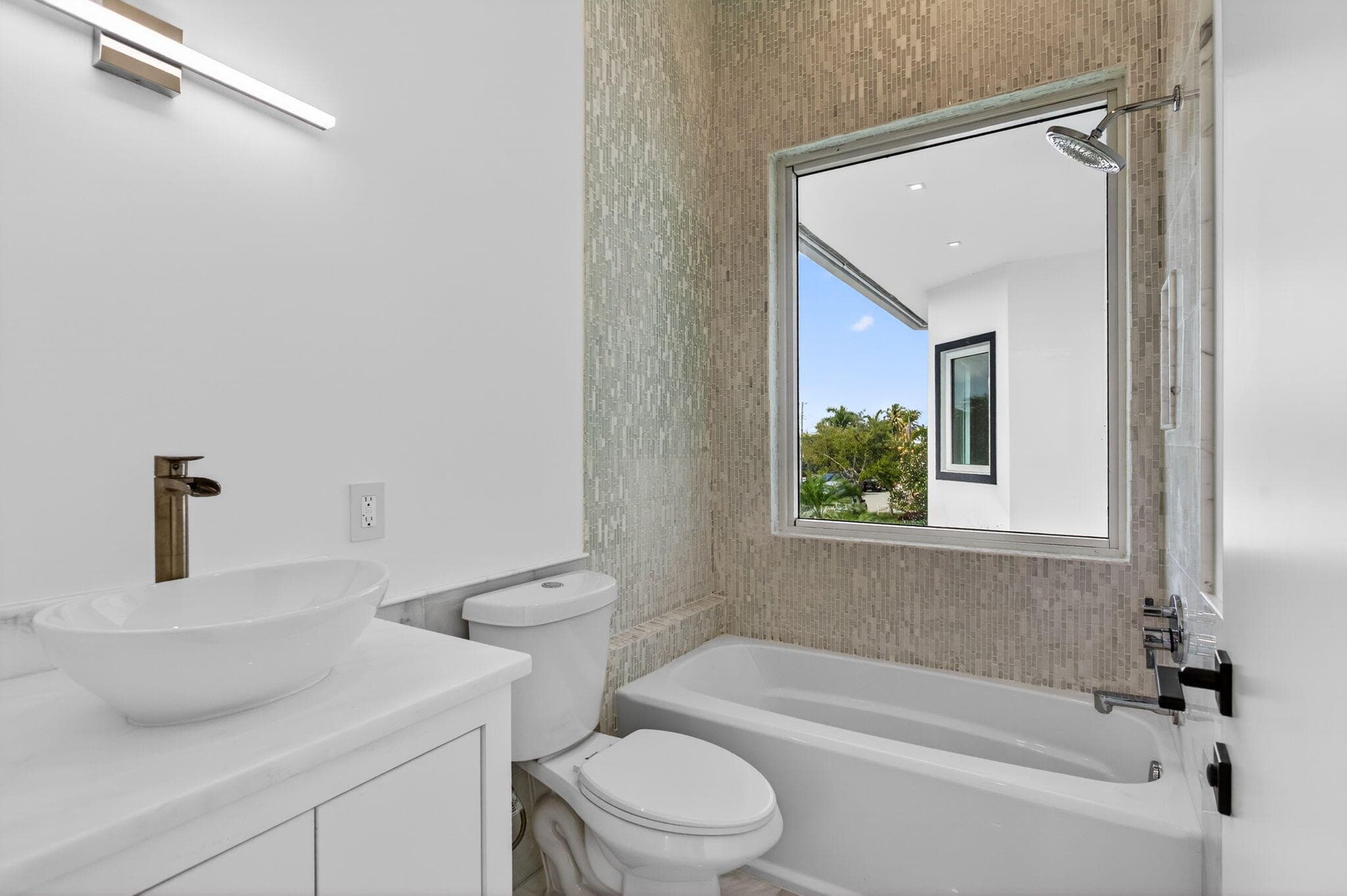 2641 NE 48th Street, Lighthouse Point, FL 33064 — photo 60 of 88