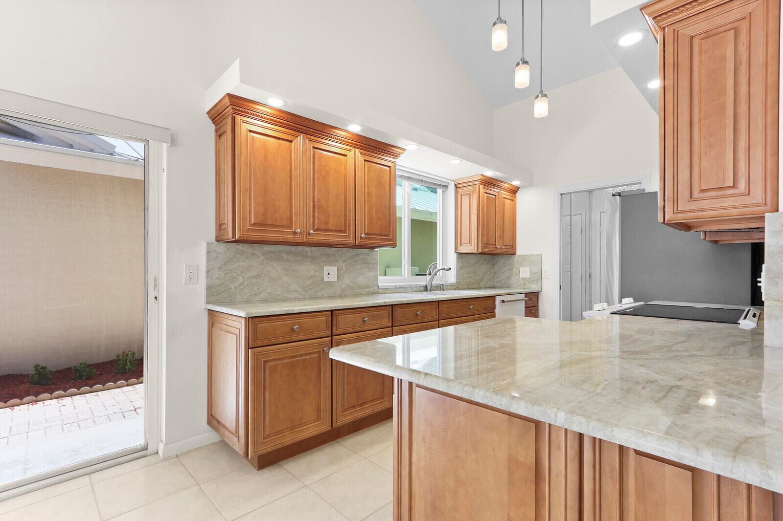 327 Ridge Road, Jupiter, FL 33477 — photo 8 of 55