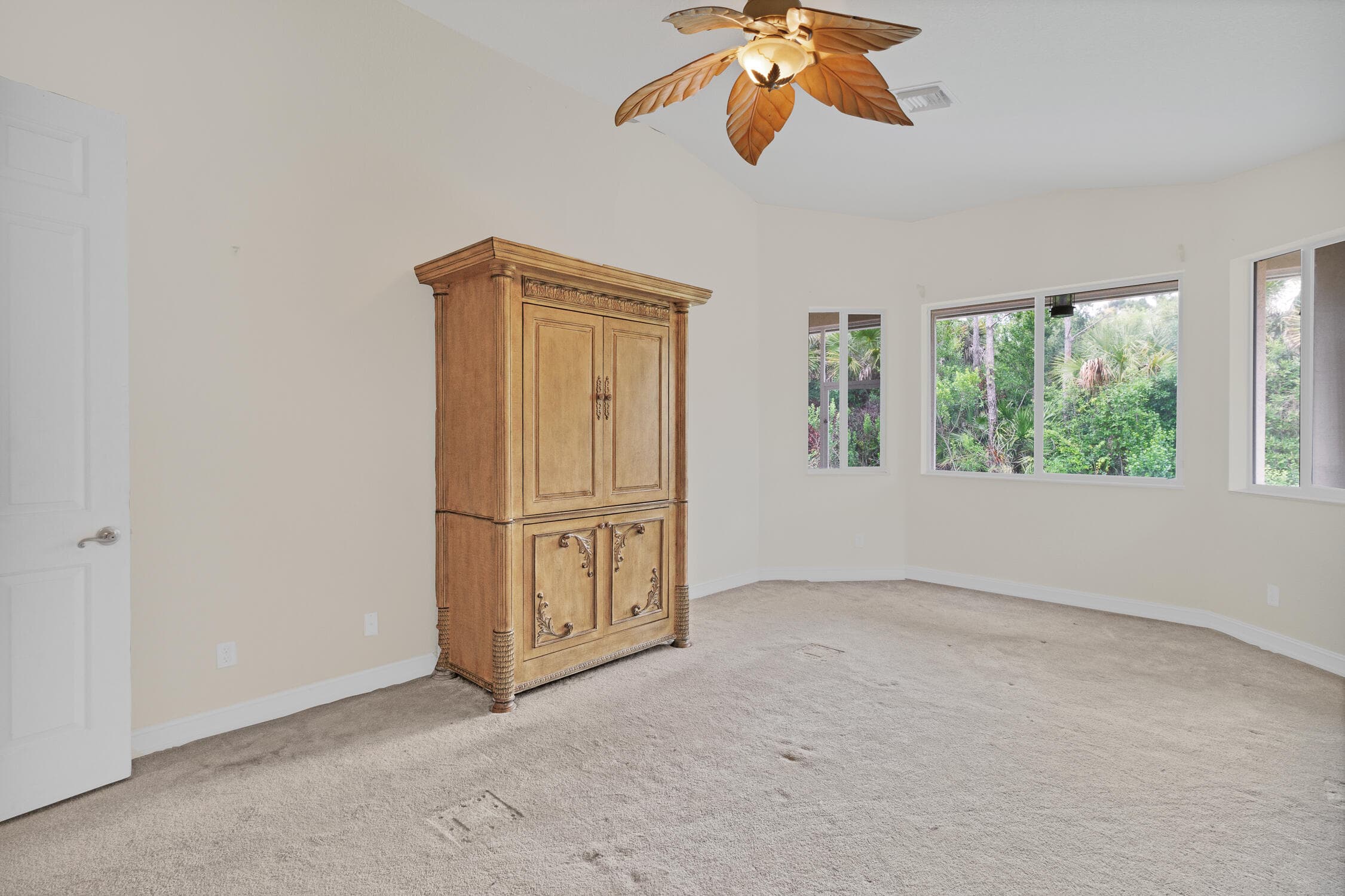 6188 Dorchester Way, Vero Beach, FL 32966 — photo 12 of 29