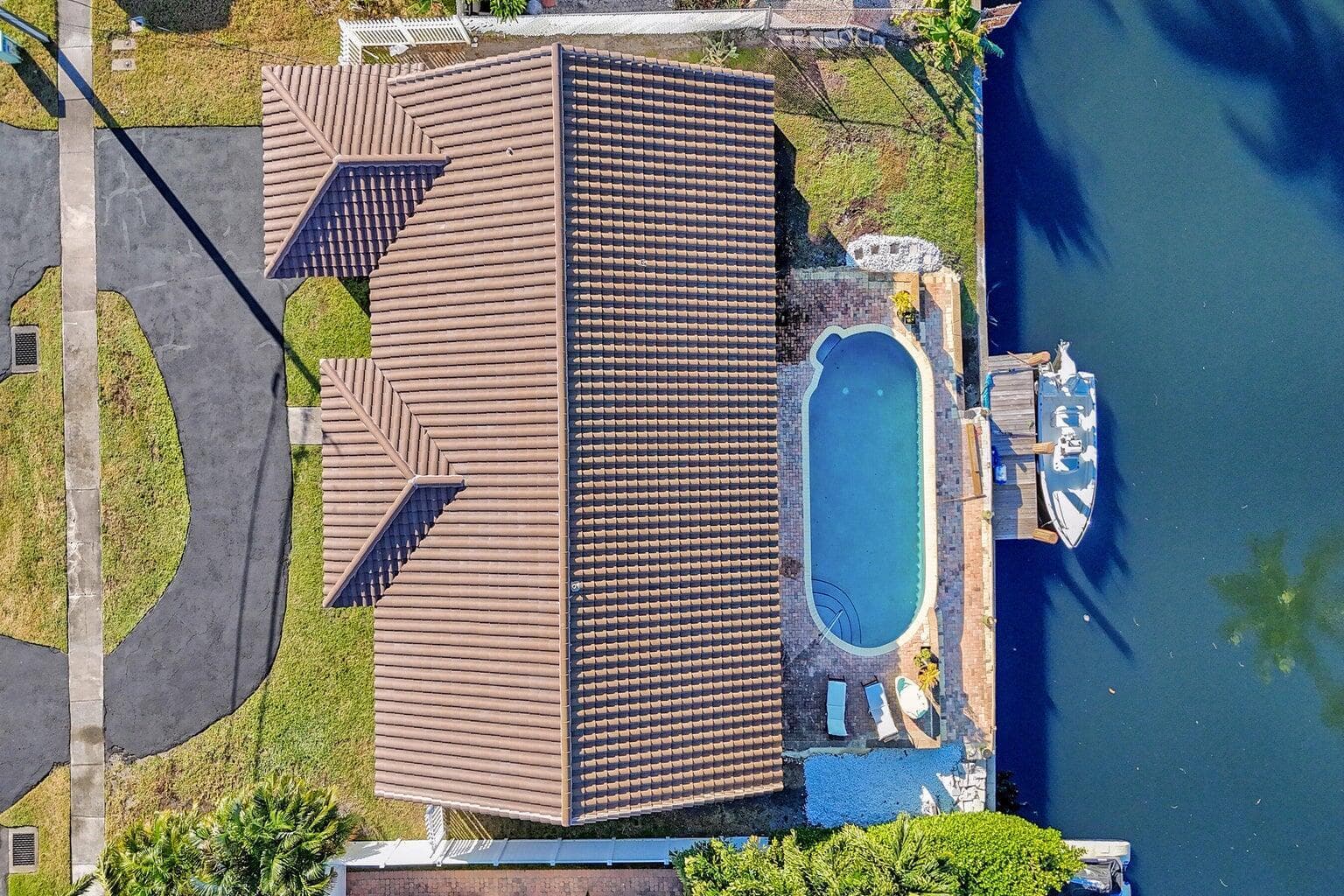 1107 SE 13th Court, Deerfield Beach, FL 33441 — photo 3 of 55
