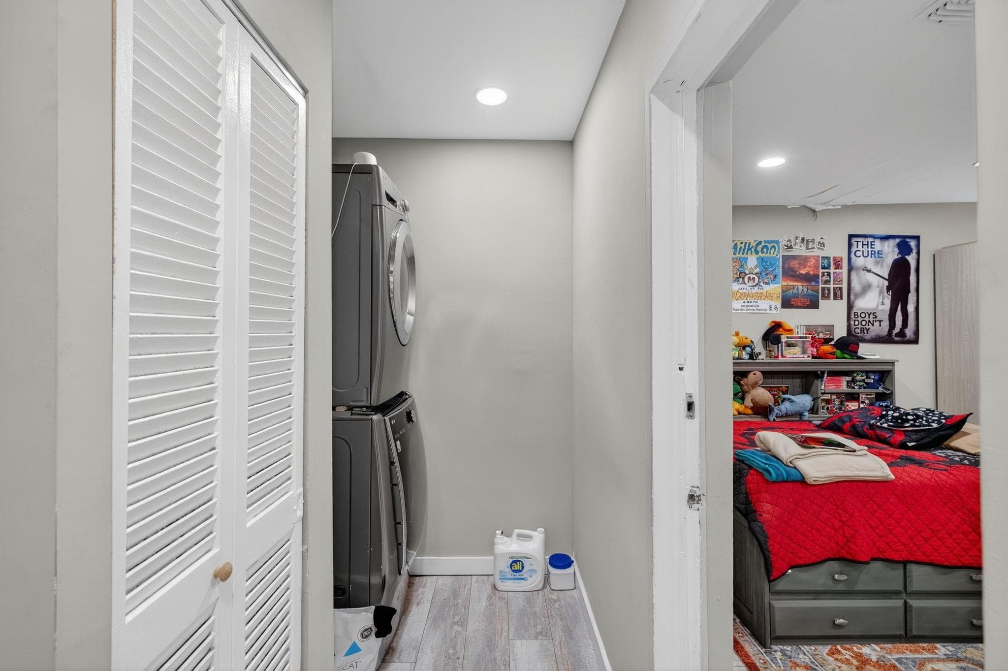 1570 NE 30th Place, Oakland Park, FL 33334 — photo 49 of 76